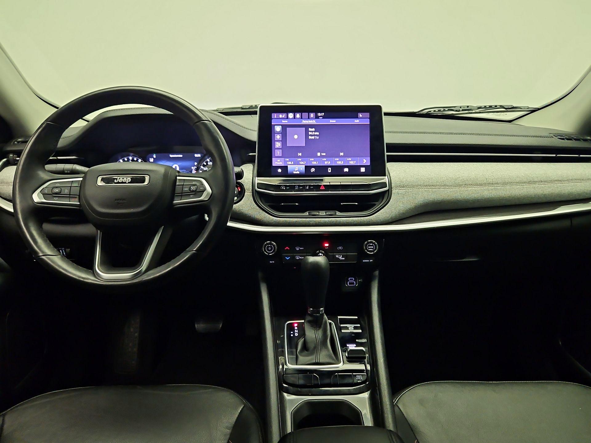 Thumbnail: 2022 Jeep Compass - 9