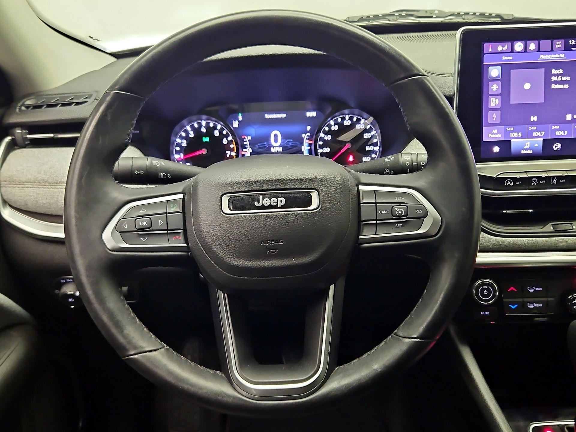 Thumbnail: 2022 Jeep Compass - 10