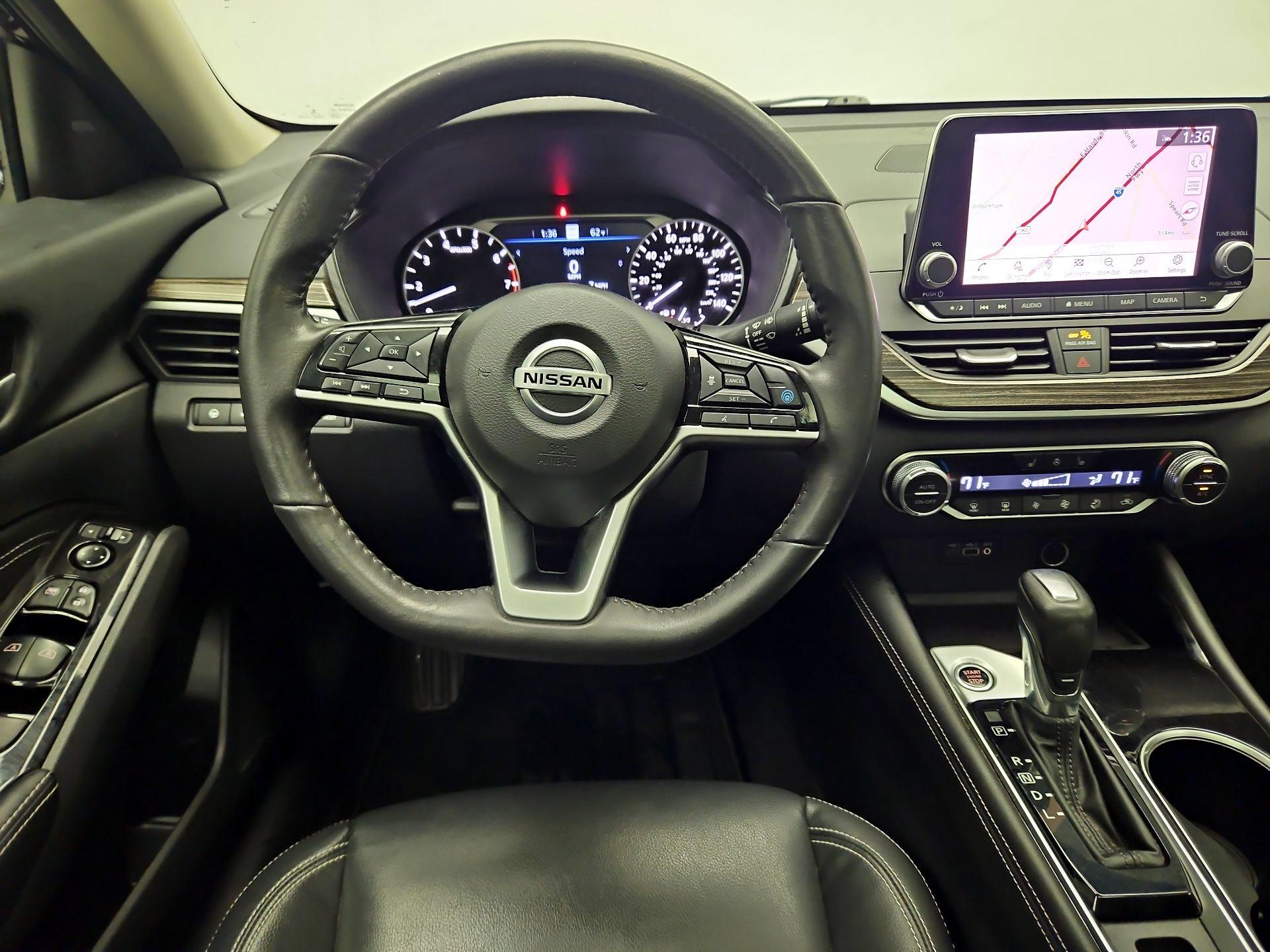 Thumbnail: 2022 Nissan Altima - 10