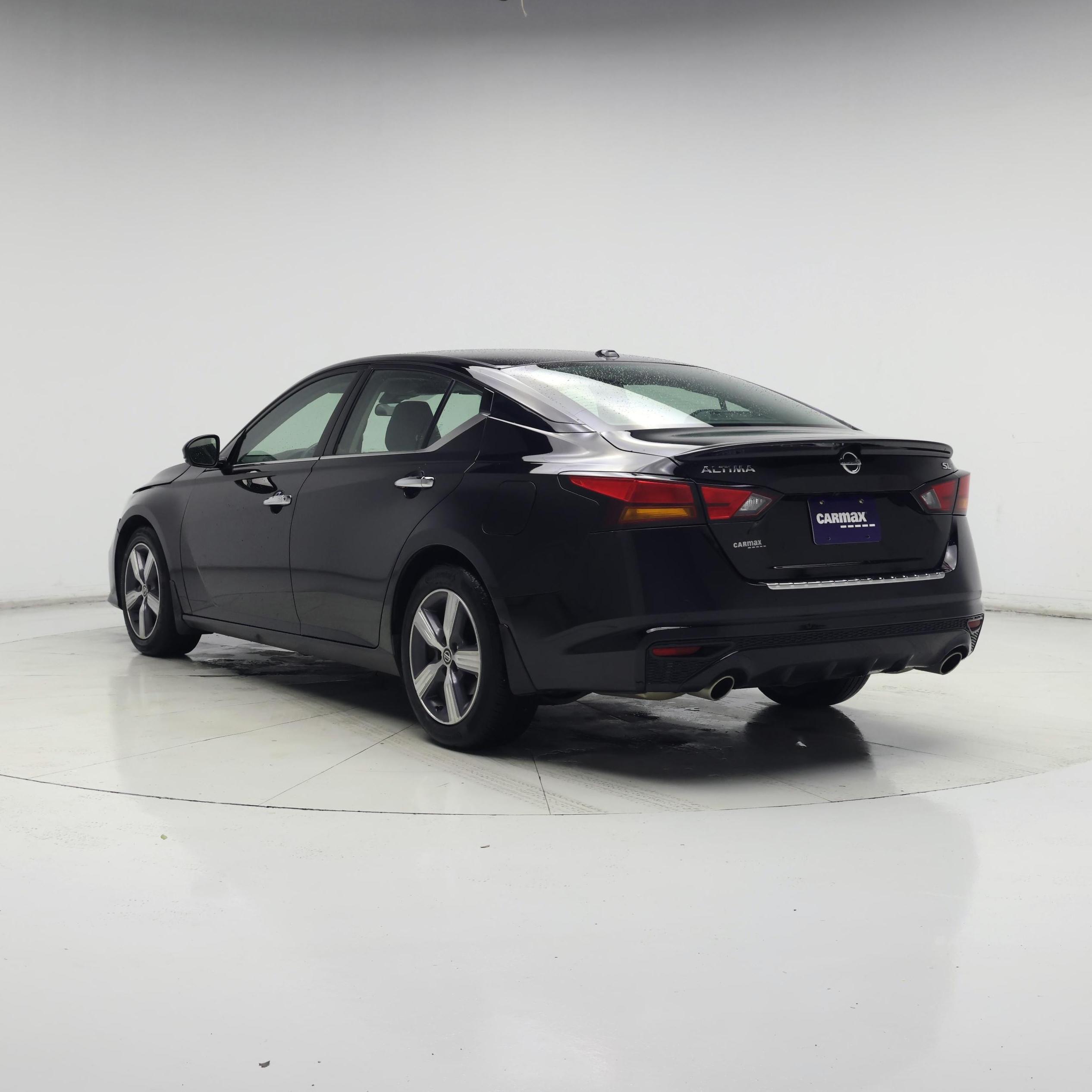 Thumbnail: 2022 Nissan Altima - 2