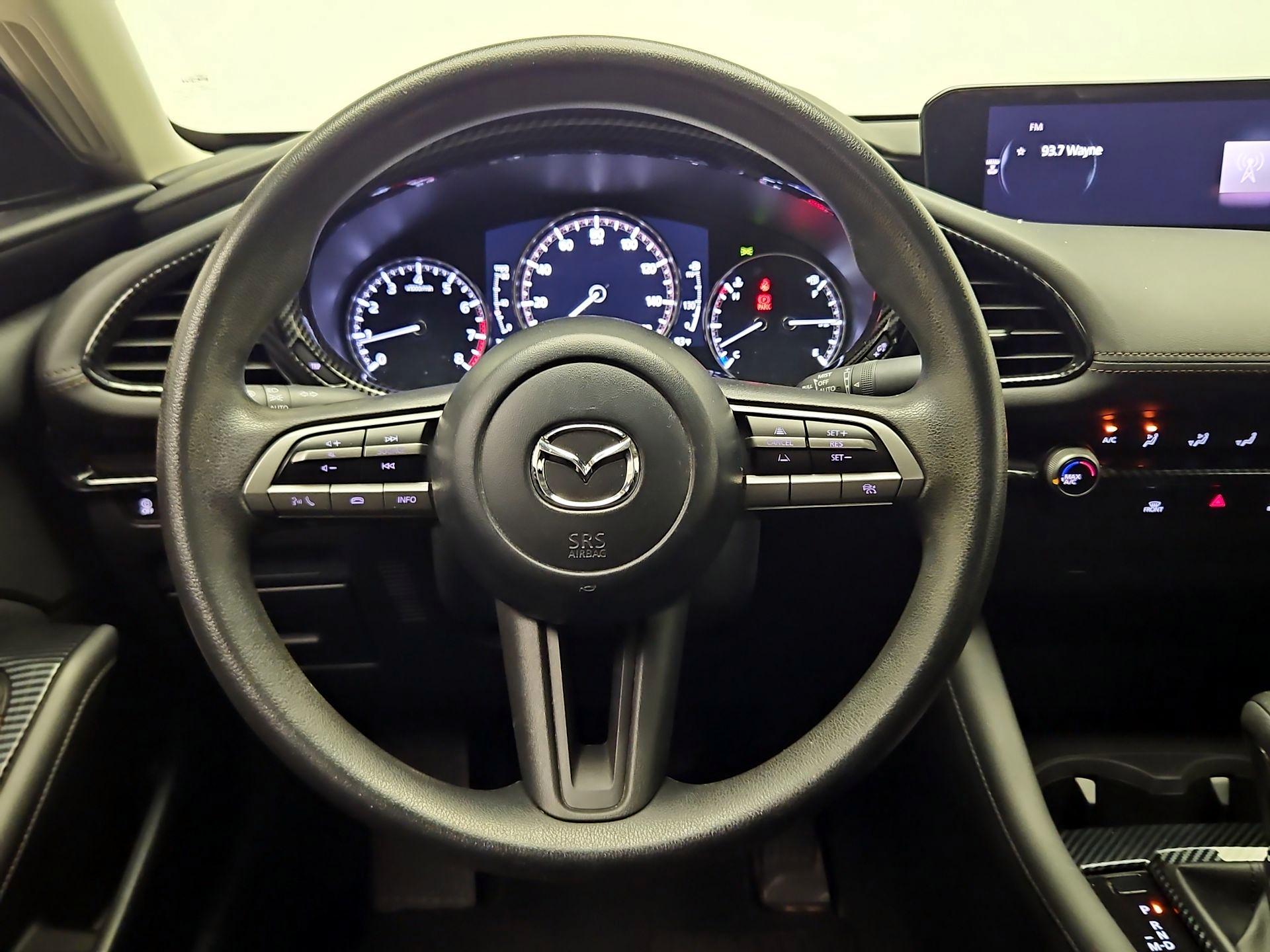 Thumbnail: 2021 Mazda Mazda3 - 10