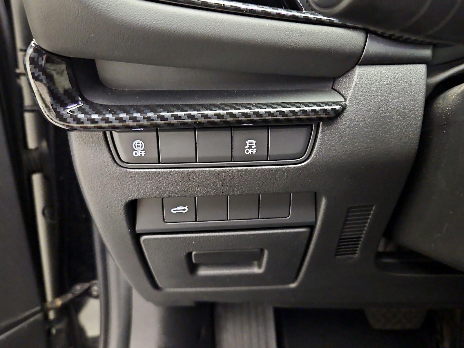 2021 Mazda Mazda3 S - Photo 14