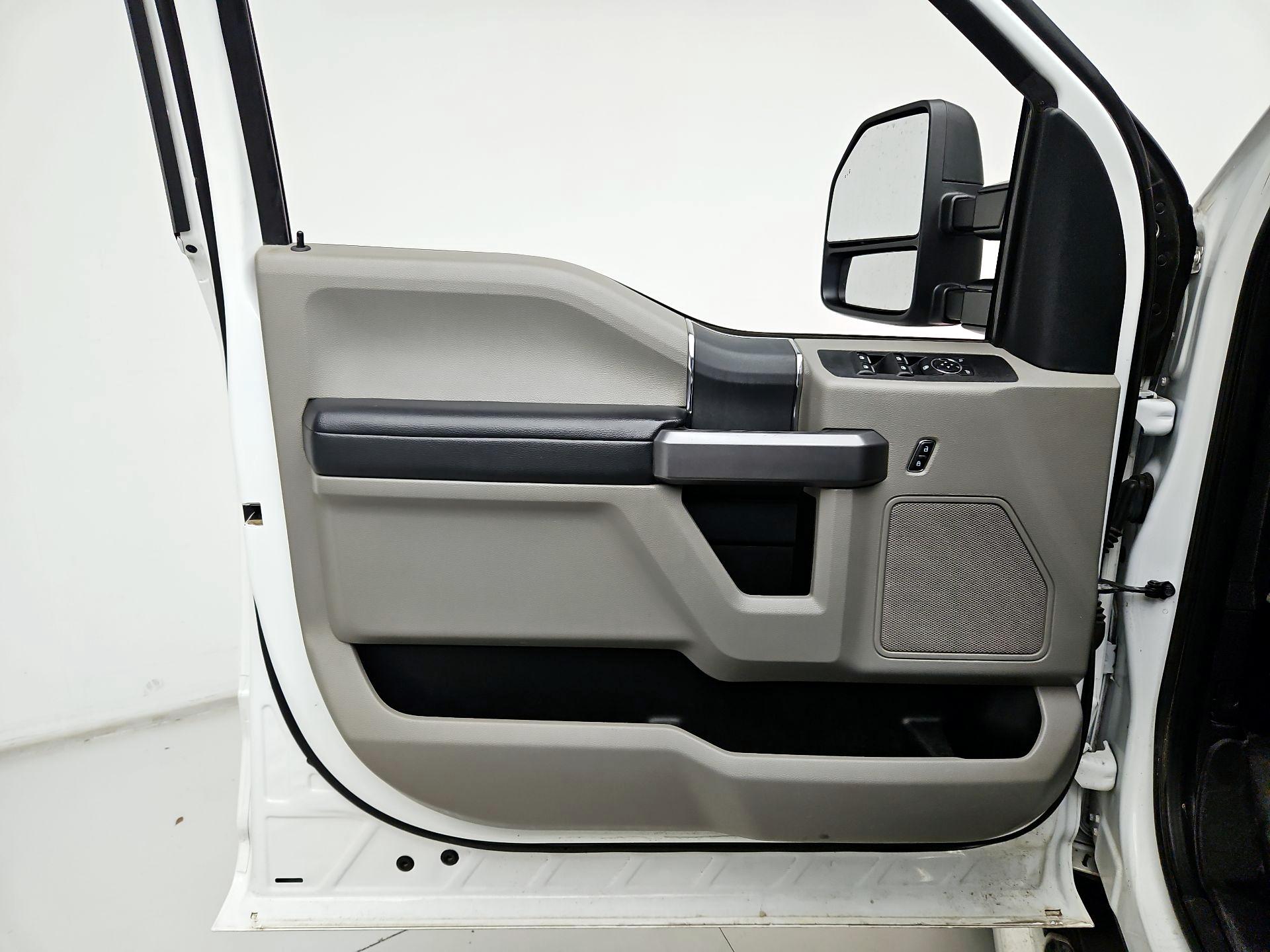 Thumbnail: 2022 Ford F-250 - 12