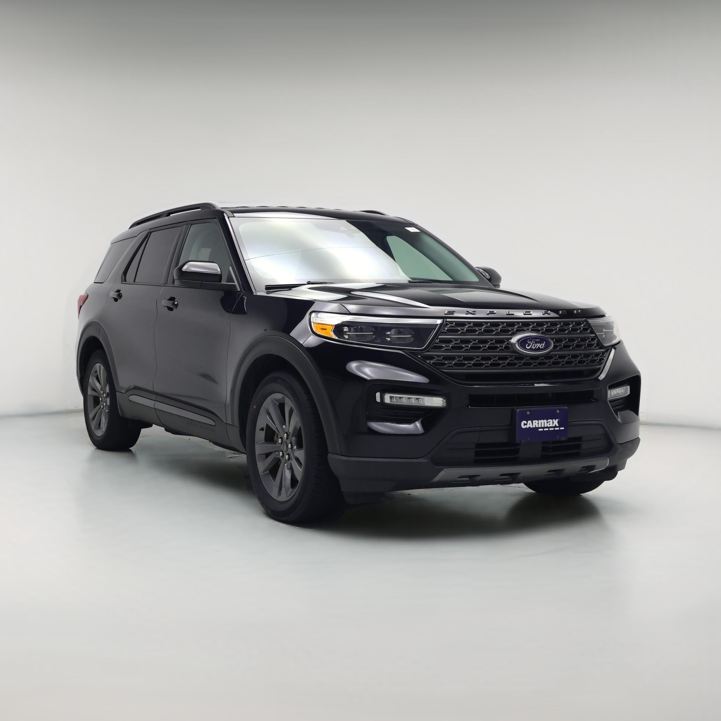 Thumbnail: 2022 Ford Explorer - 1