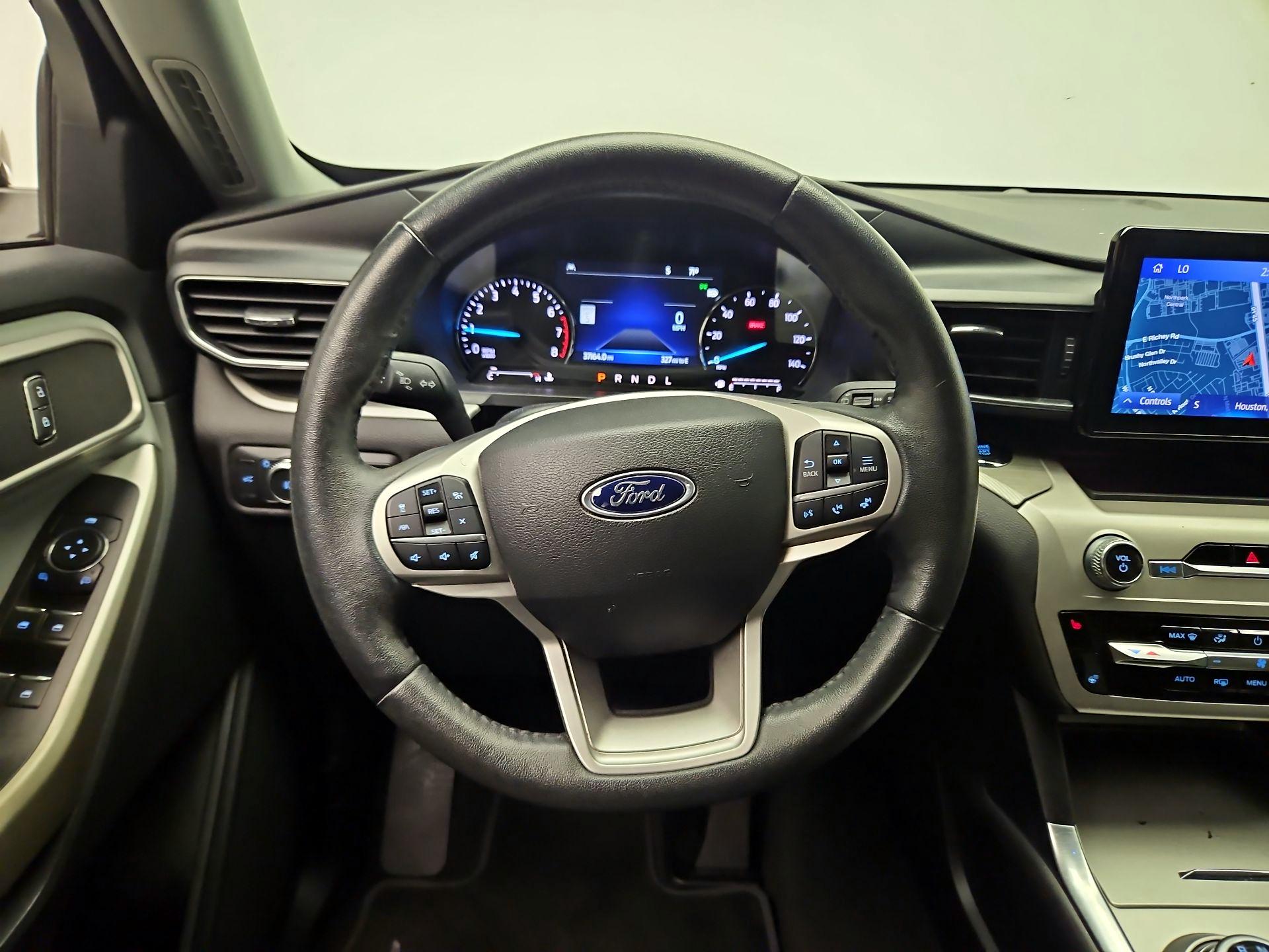 Thumbnail: 2022 Ford Explorer - 10