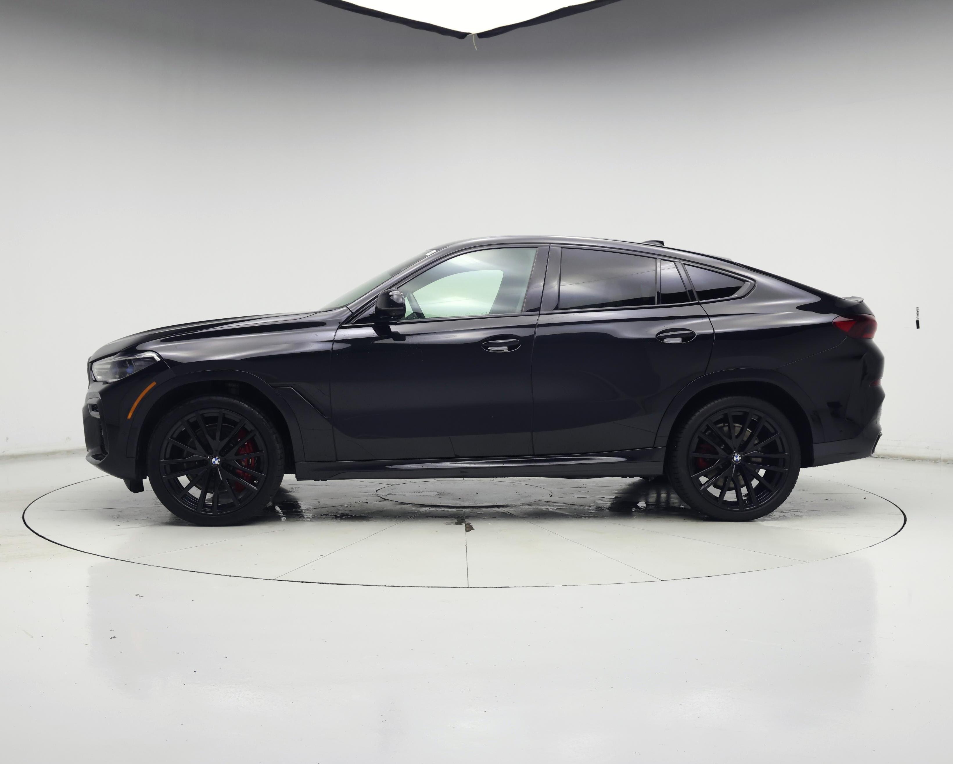 Thumbnail: 2022 BMW X6 - 3