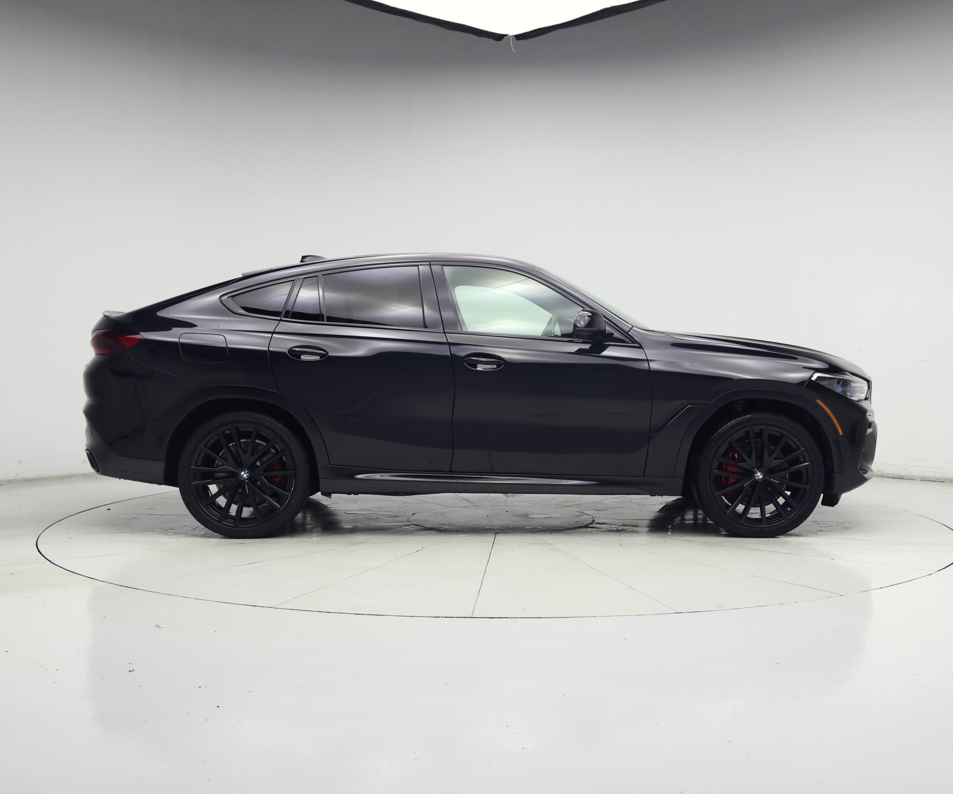 Thumbnail: 2022 BMW X6 - 7