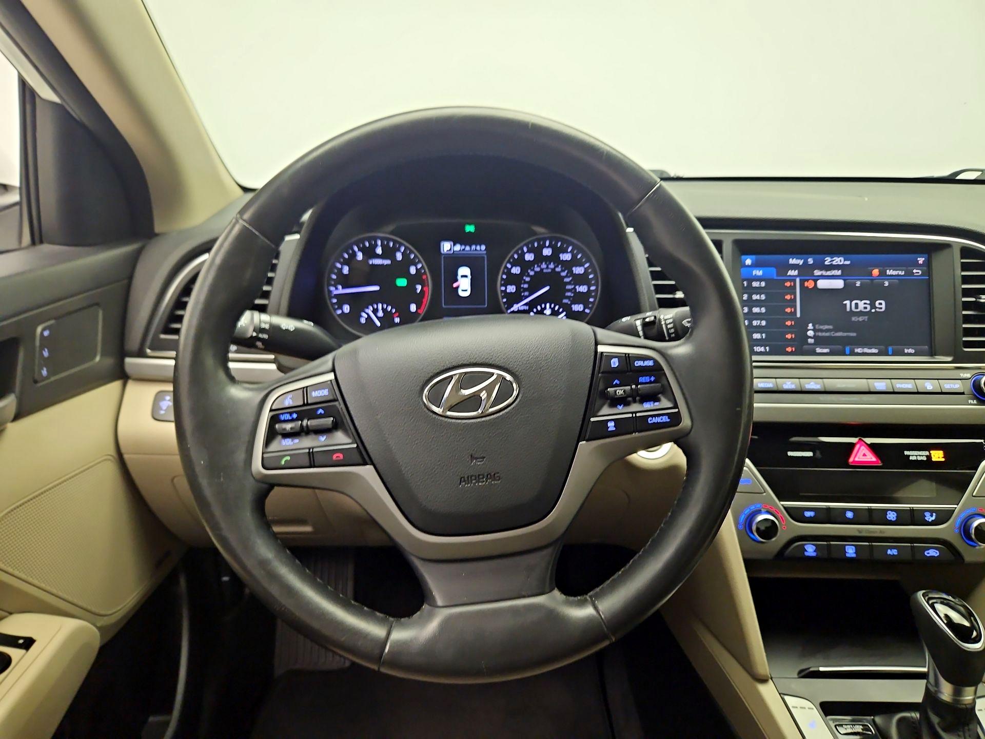 Thumbnail: 2017 Hyundai Elantra - 10