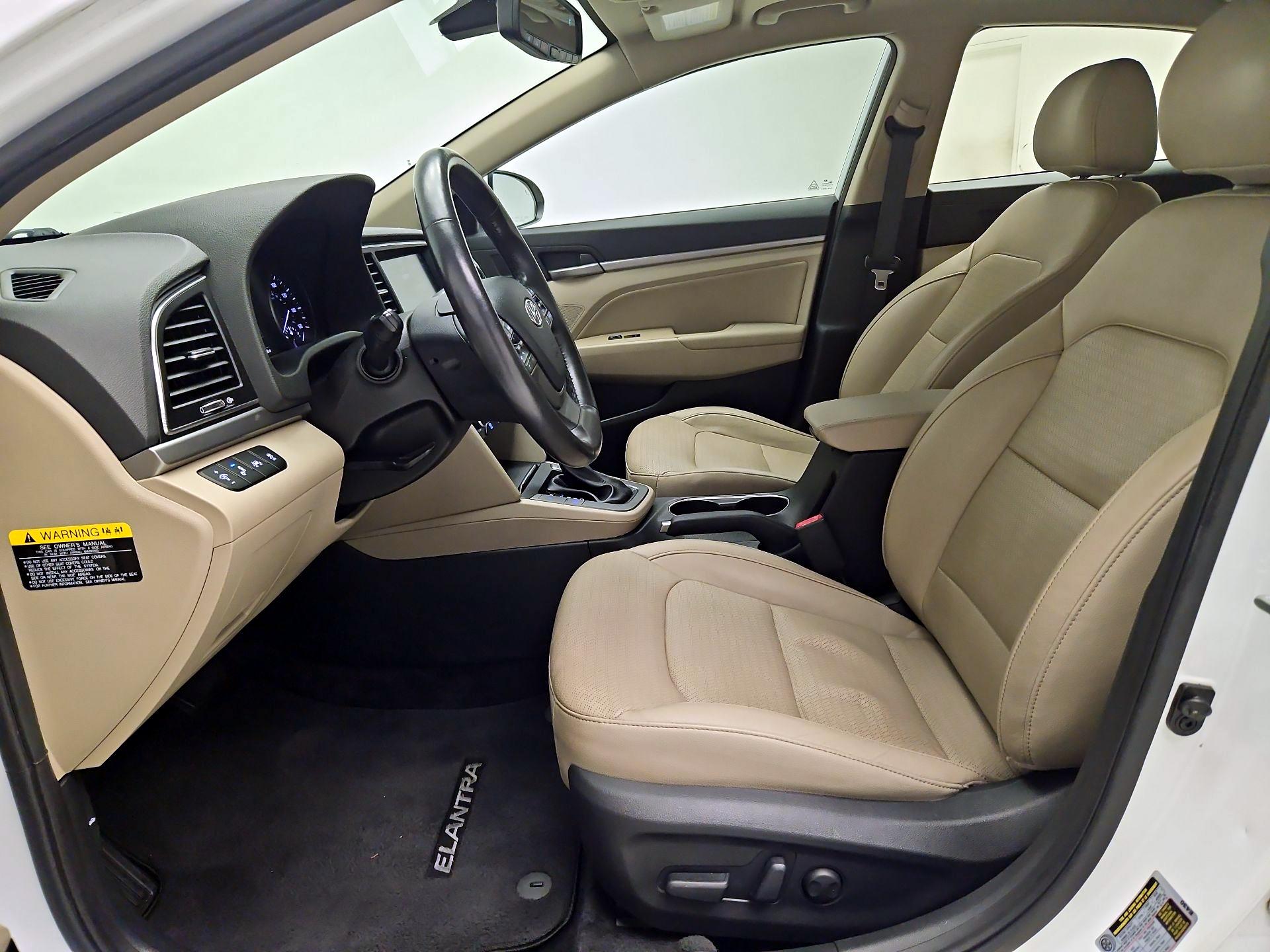 Thumbnail: 2017 Hyundai Elantra - 11
