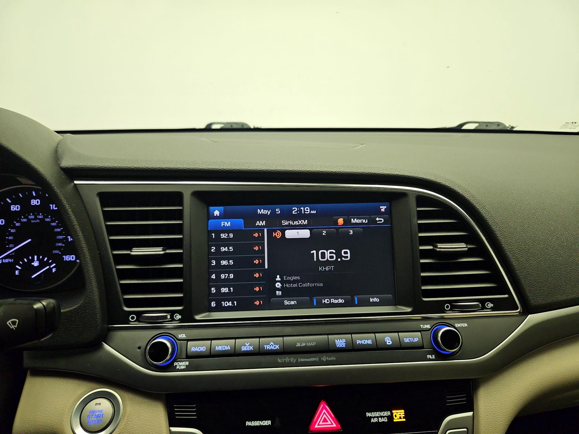 Thumbnail: 2017 Hyundai Elantra - 14
