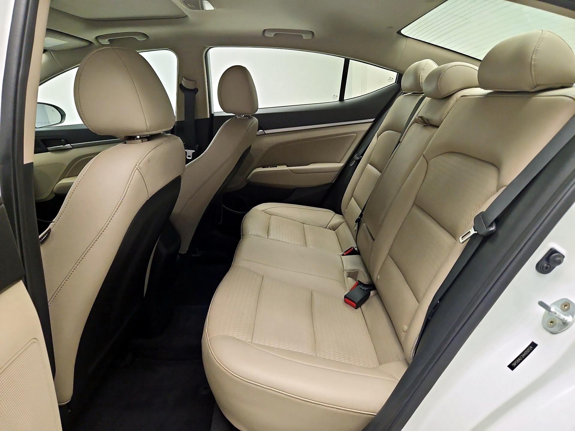 Thumbnail: 2017 Hyundai Elantra - 17