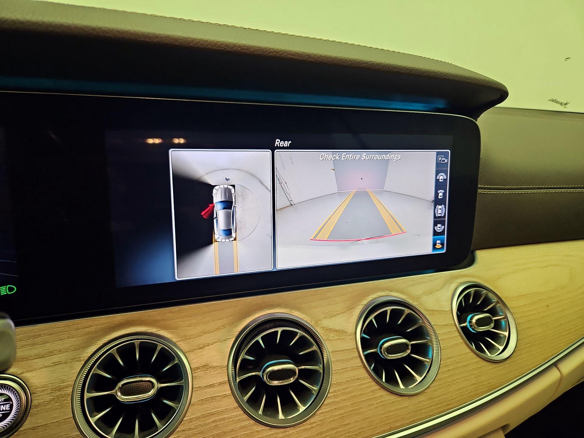 Thumbnail: 2020 Mercedes-Benz E-Class - 14