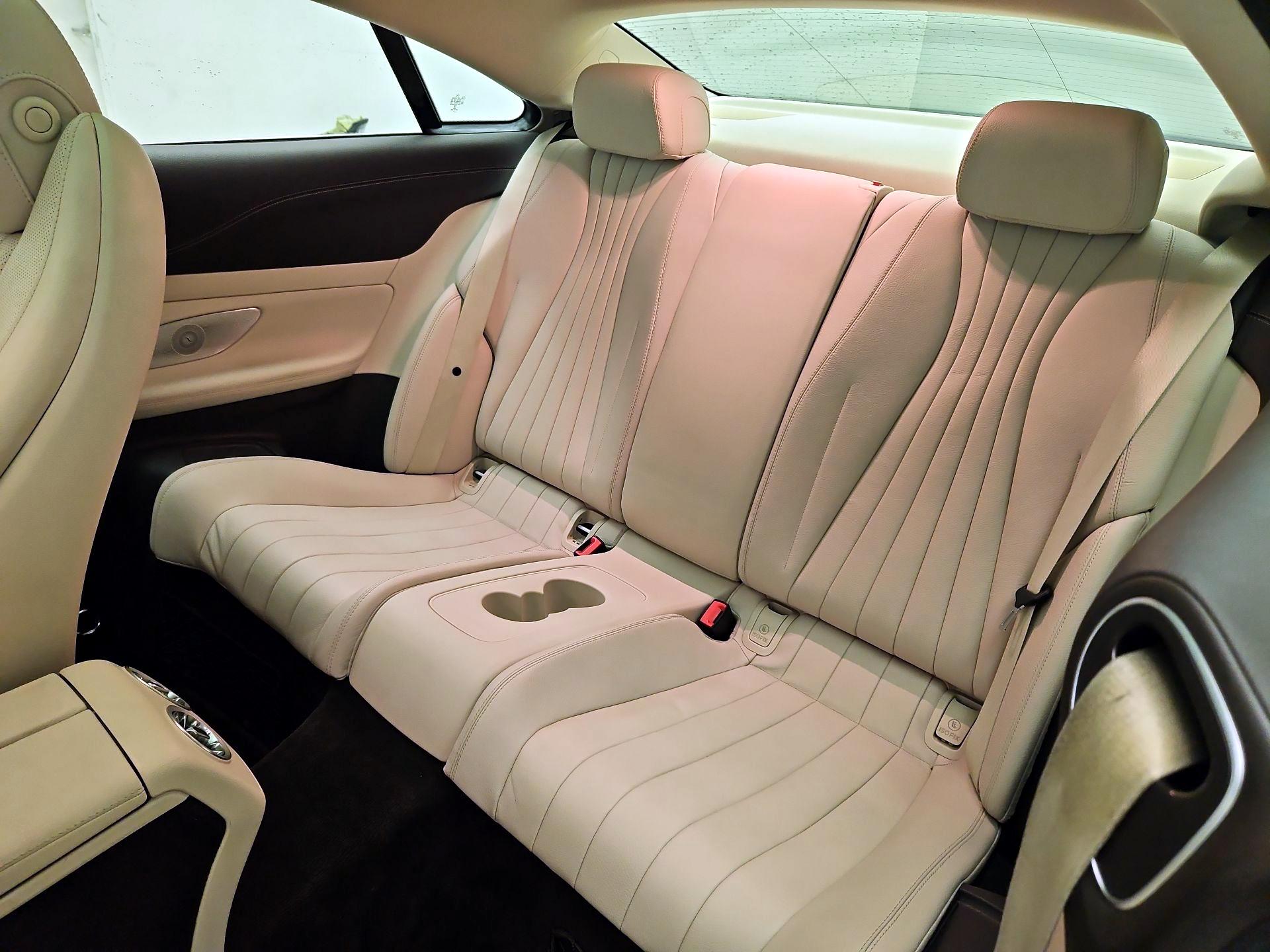 Thumbnail: 2020 Mercedes-Benz E-Class - 20