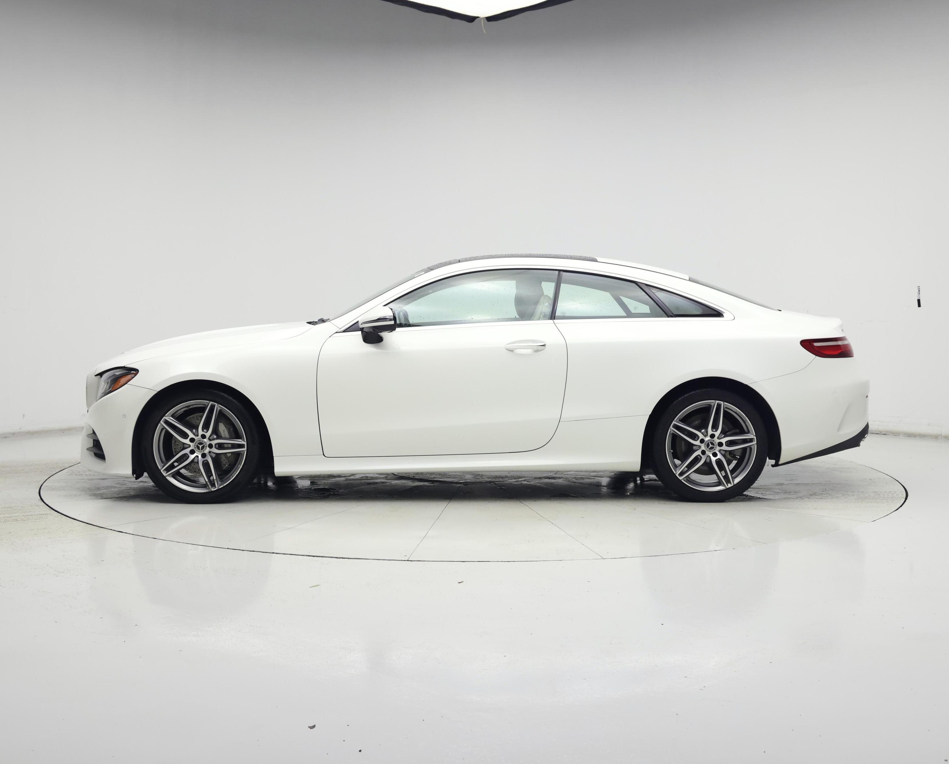 Thumbnail: 2020 Mercedes-Benz E-Class - 3