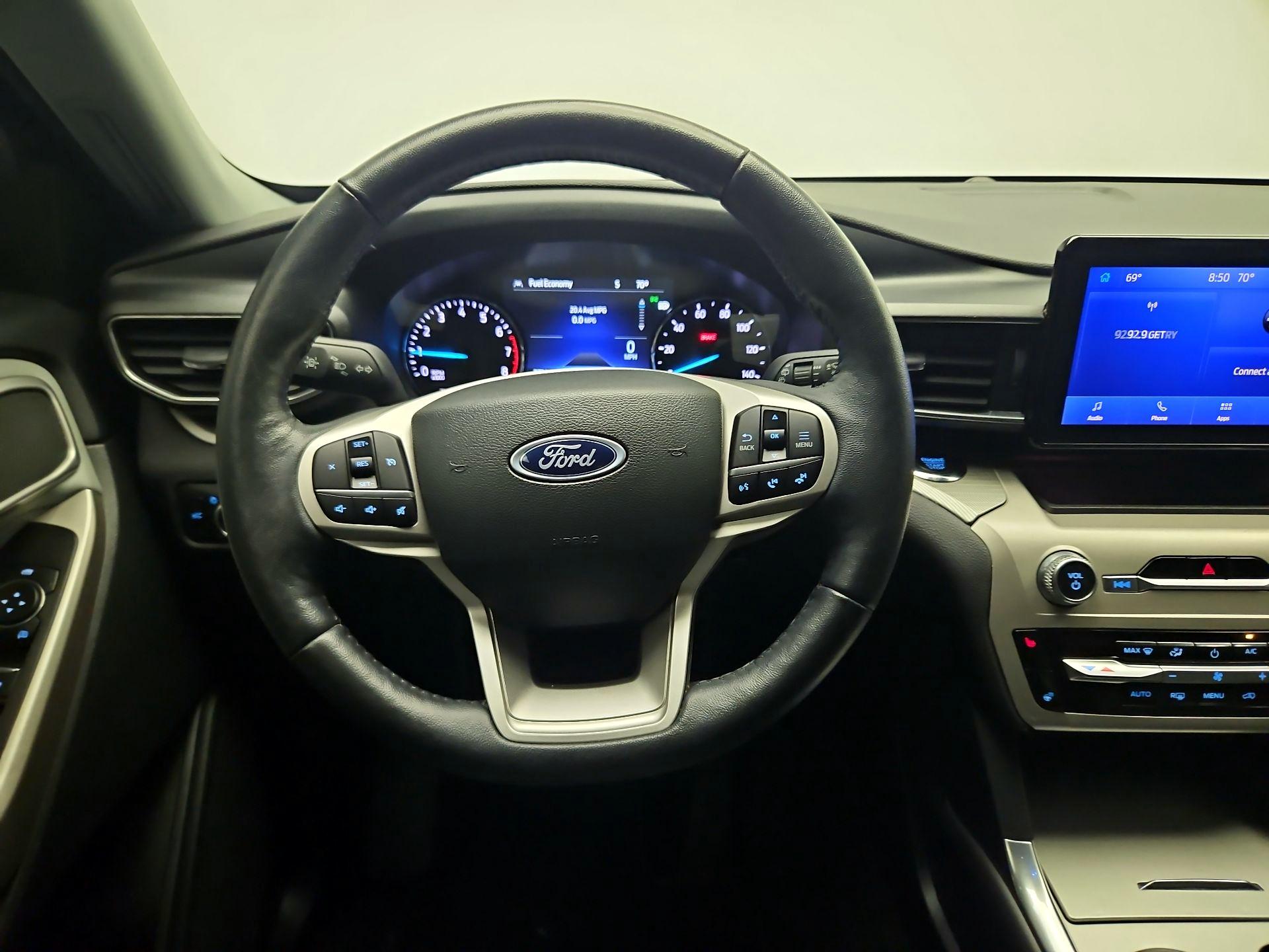 Thumbnail: 2023 Ford Explorer - 10