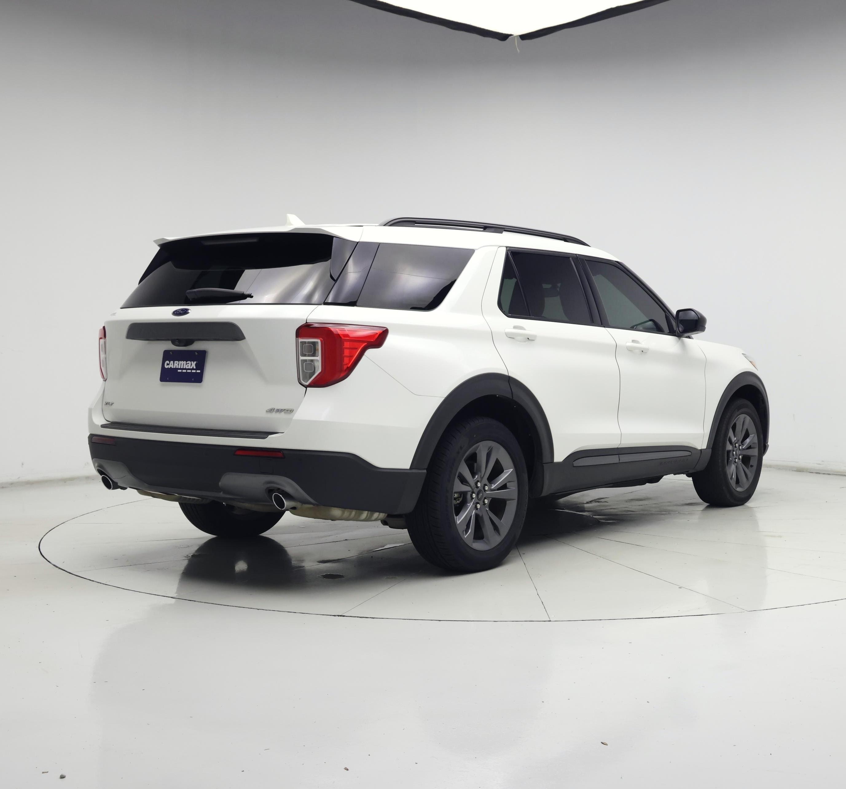 Thumbnail: 2023 Ford Explorer - 8