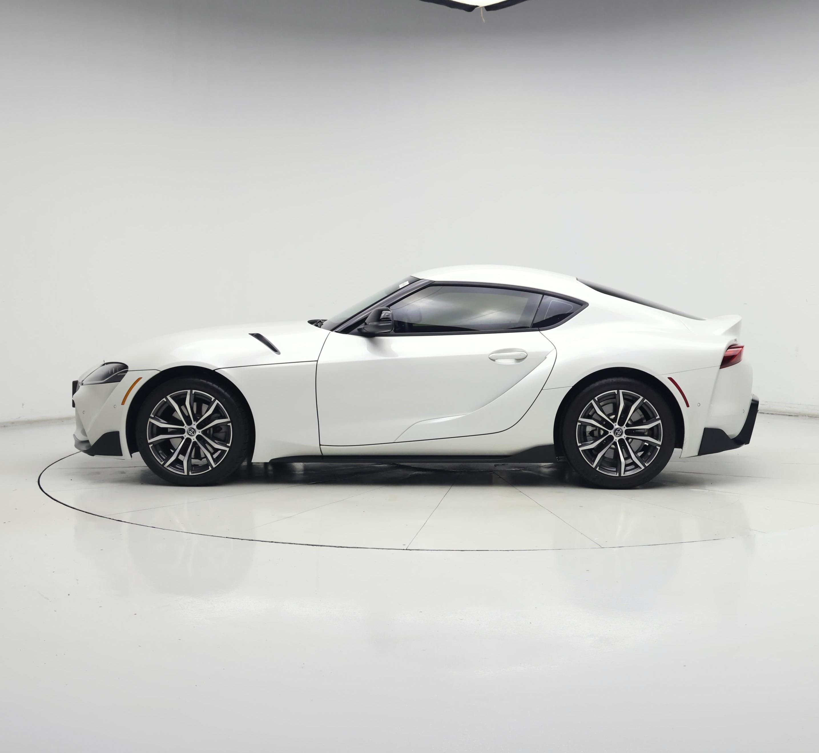 Thumbnail: 2022 Toyota Supra - 3