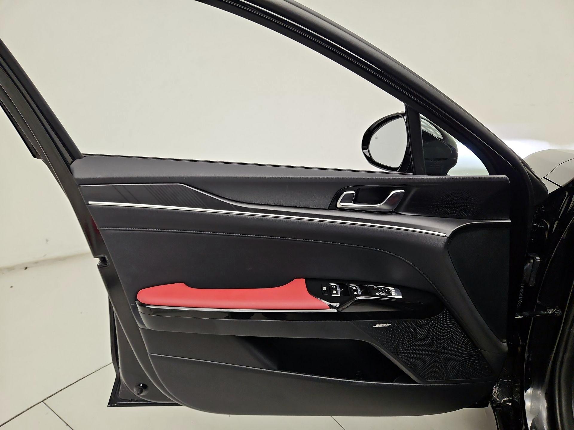 Thumbnail: 2026 Kia K5 - 12