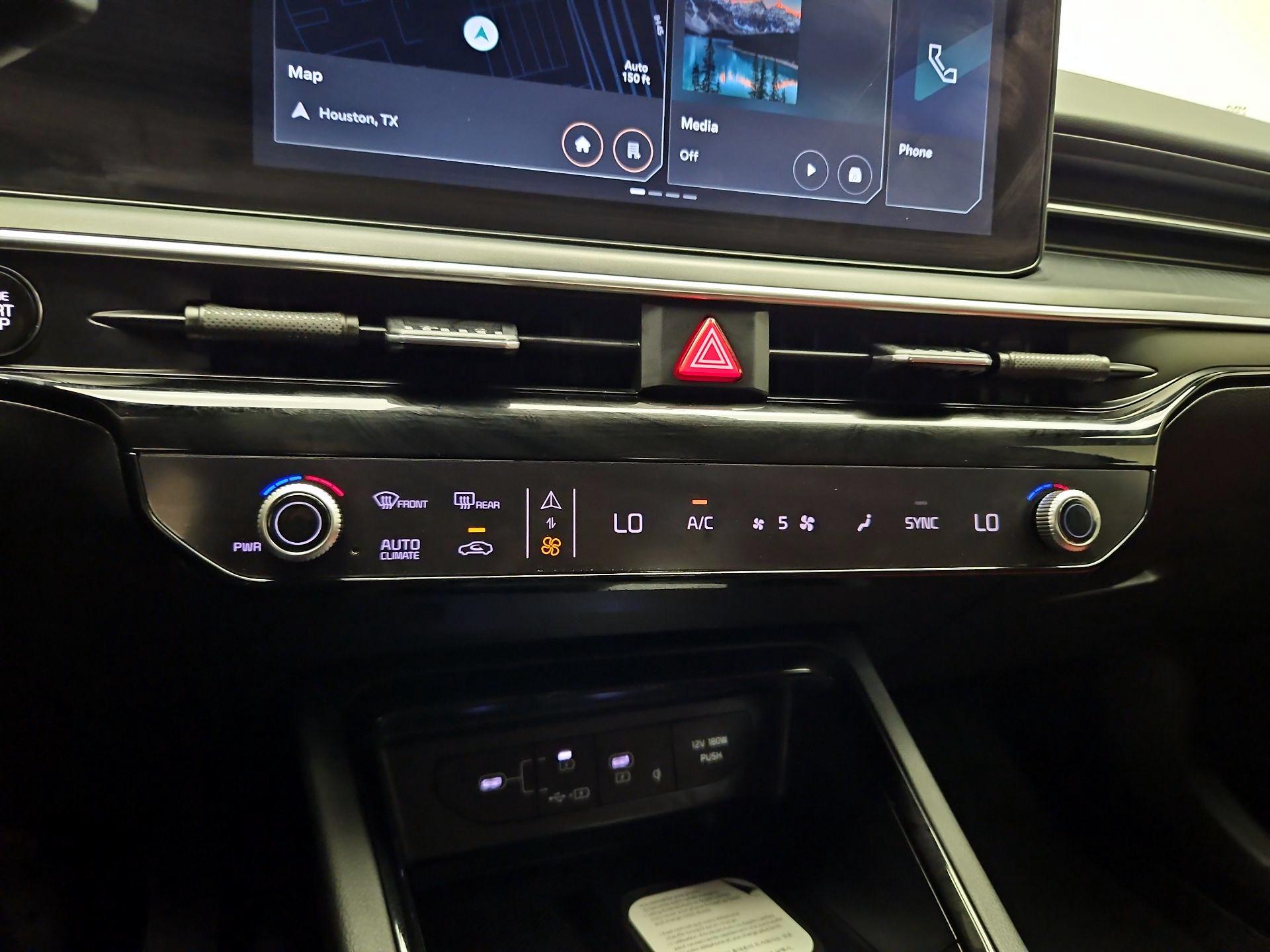 Thumbnail: 2026 Kia K5 - 15