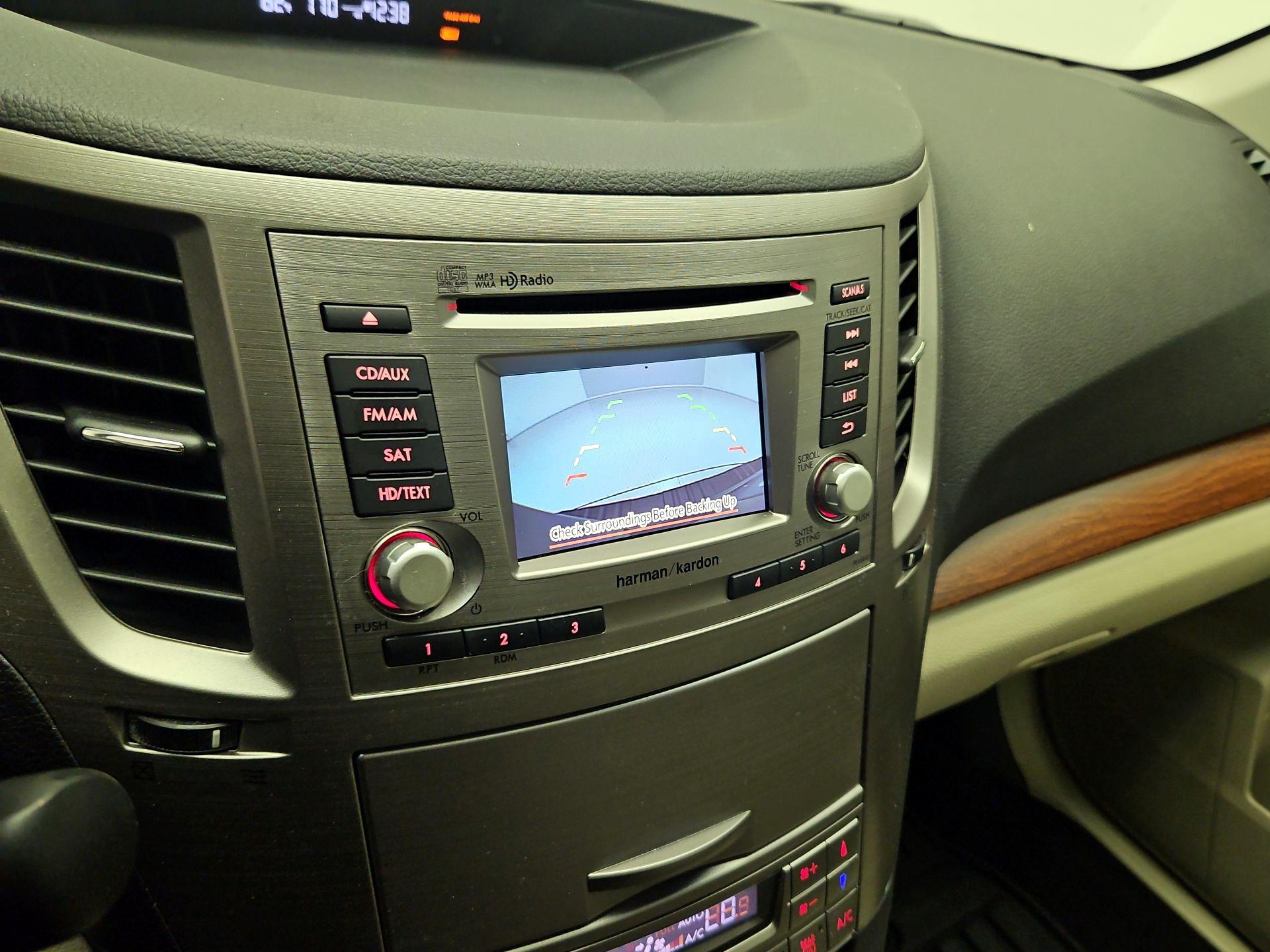 Thumbnail: 2014 Subaru Outback - 14