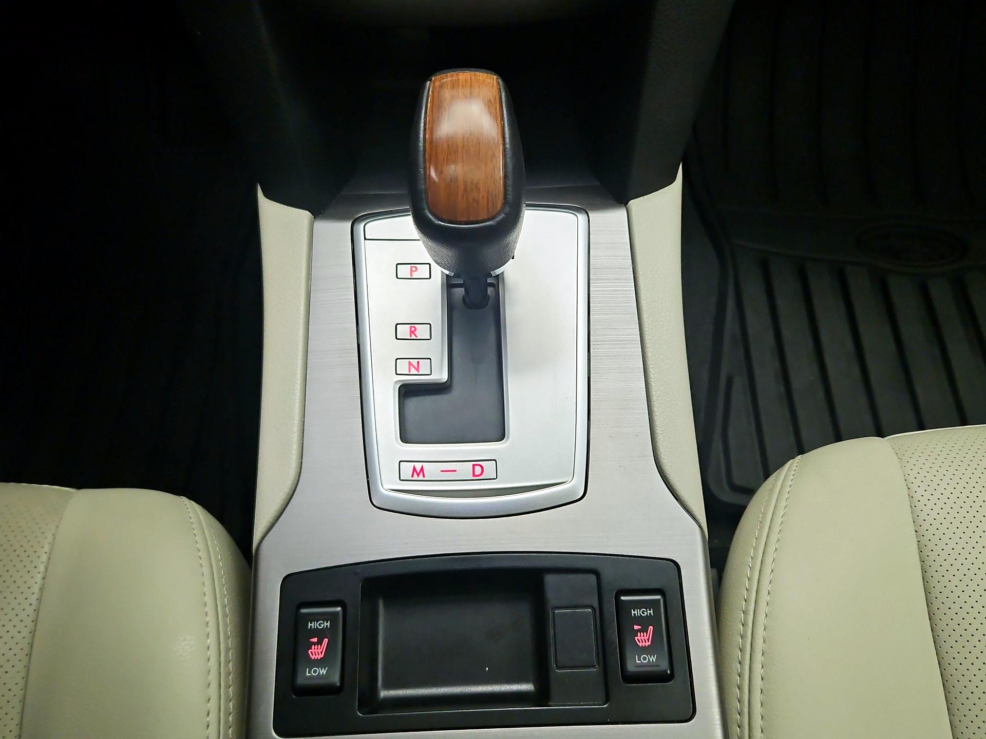 Thumbnail: 2014 Subaru Outback - 17