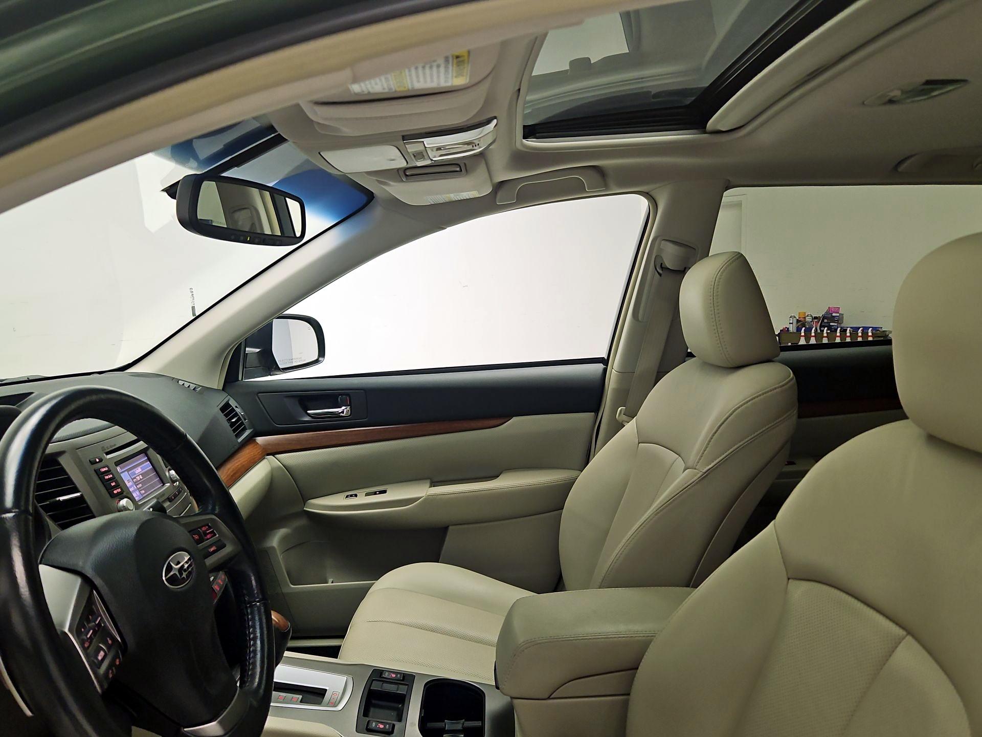 Thumbnail: 2014 Subaru Outback - 19
