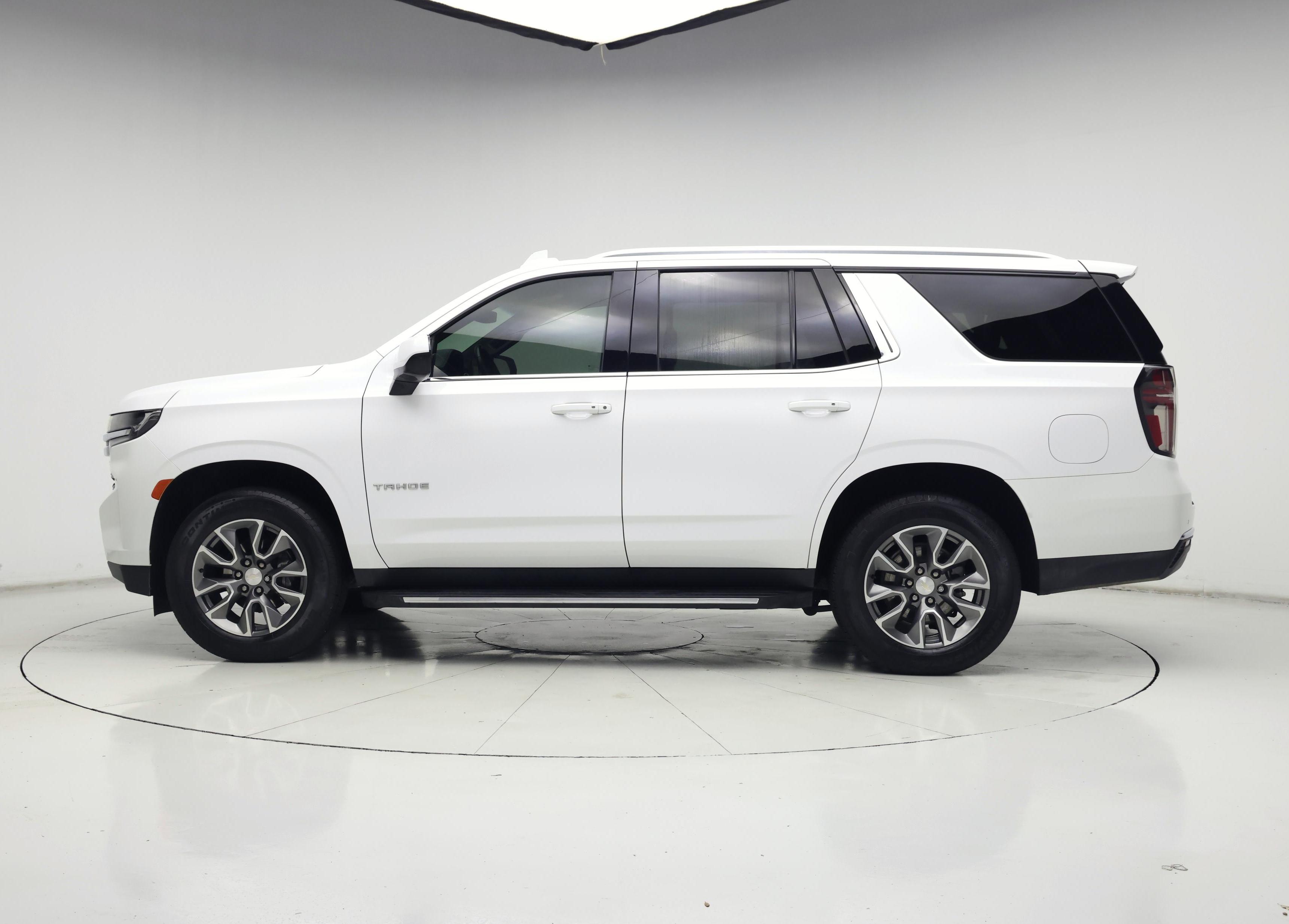 Thumbnail: 2024 Chevrolet Tahoe - 3
