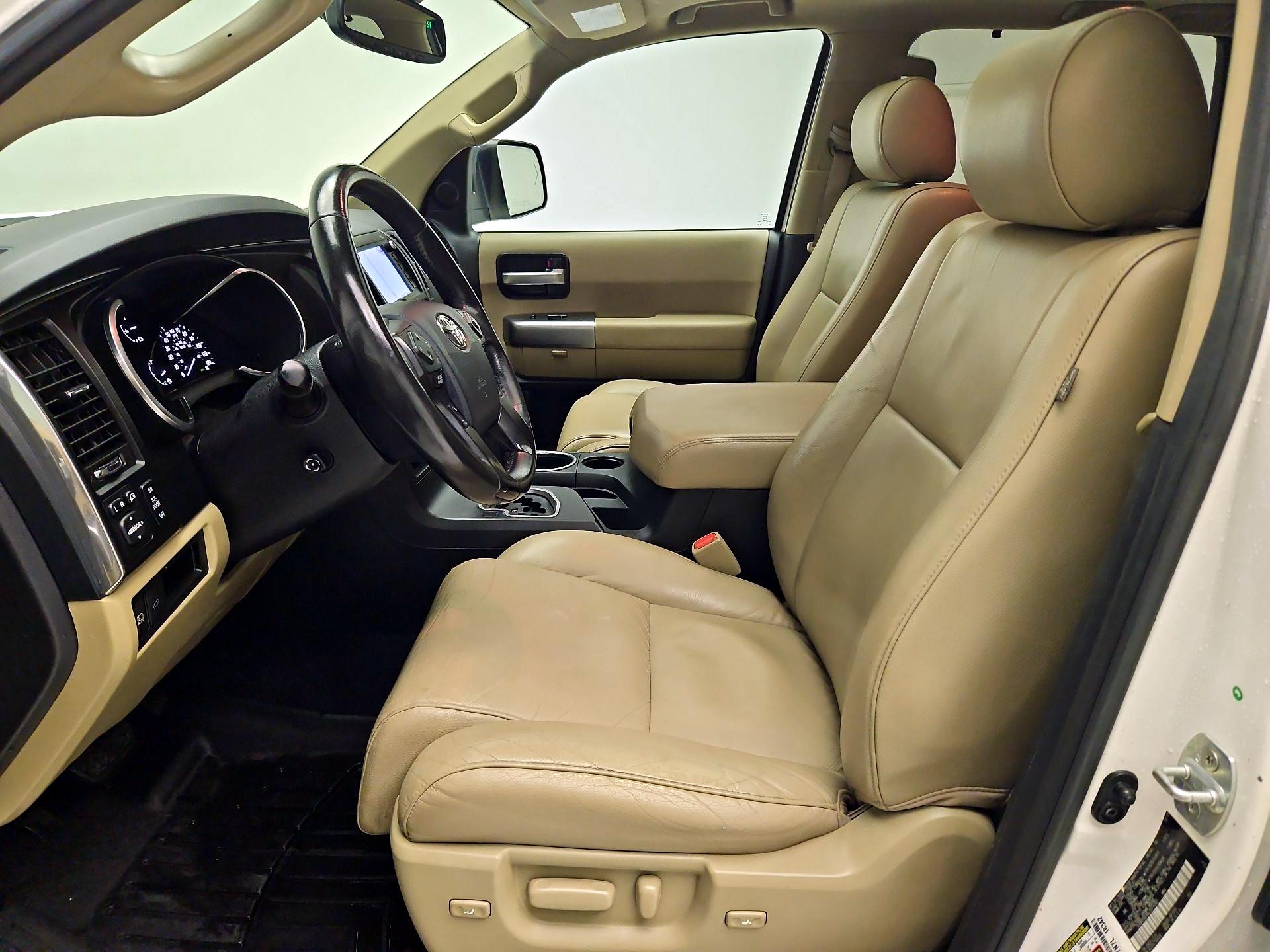 Thumbnail: 2020 Toyota Sequoia - 11