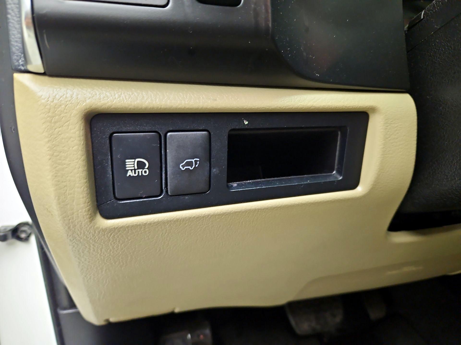 Thumbnail: 2020 Toyota Sequoia - 13