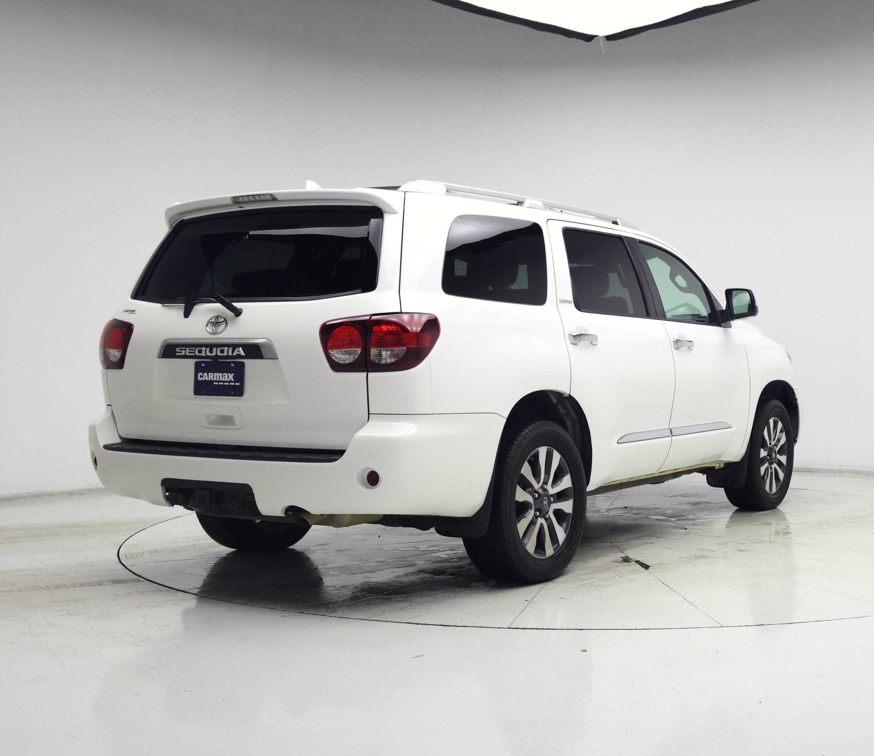 Thumbnail: 2020 Toyota Sequoia - 8