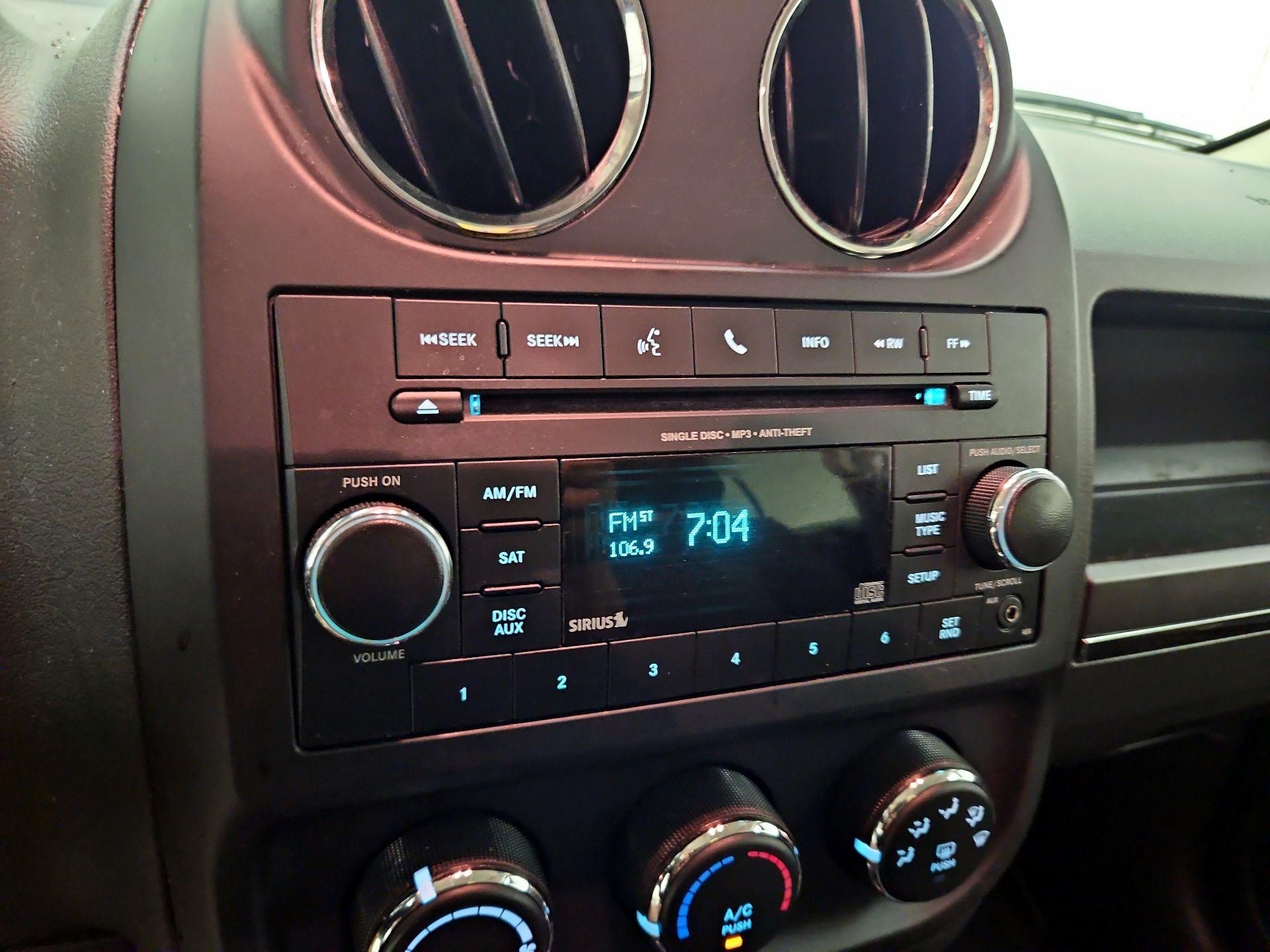 Thumbnail: 2017 Jeep Patriot - 13