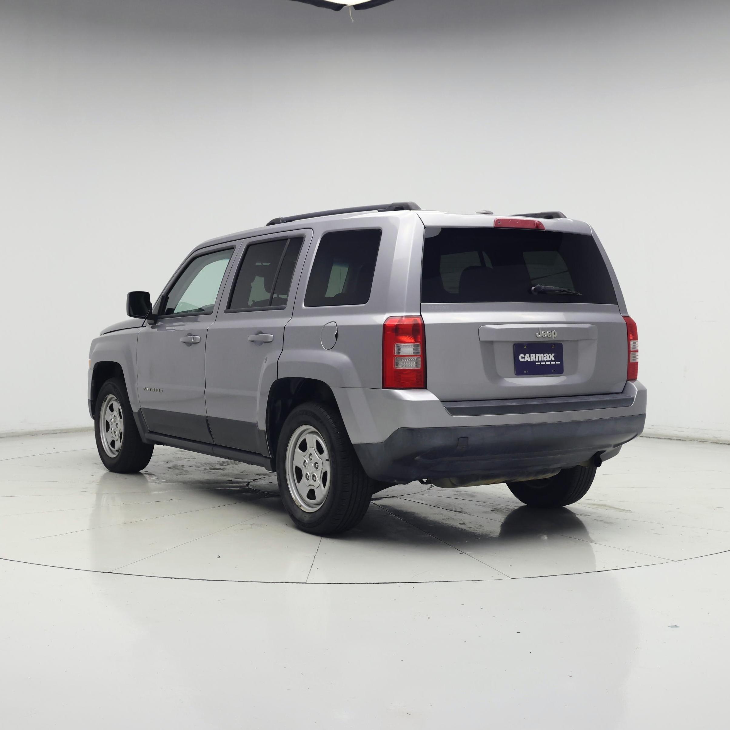 Thumbnail: 2017 Jeep Patriot - 2