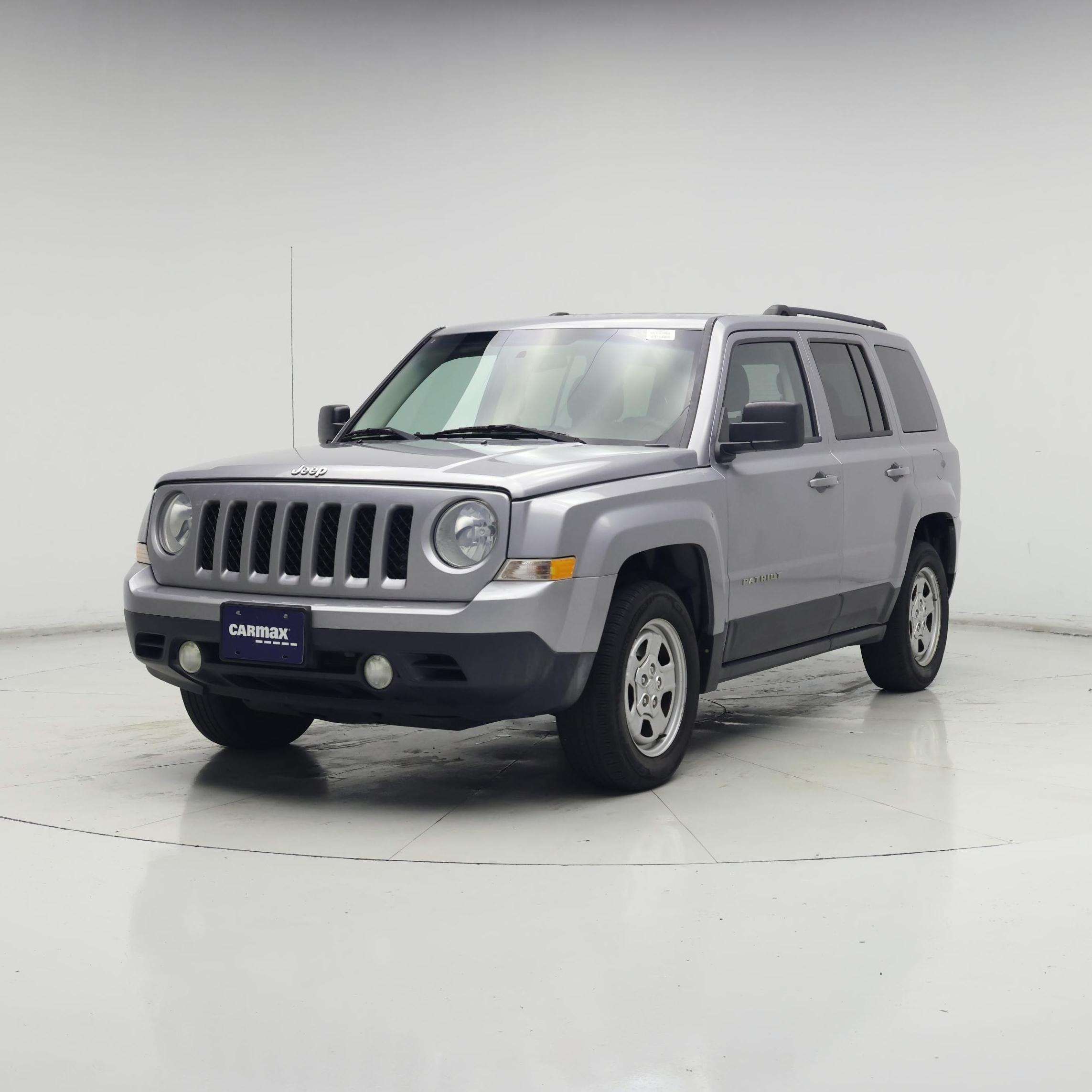 Thumbnail: 2017 Jeep Patriot - 4