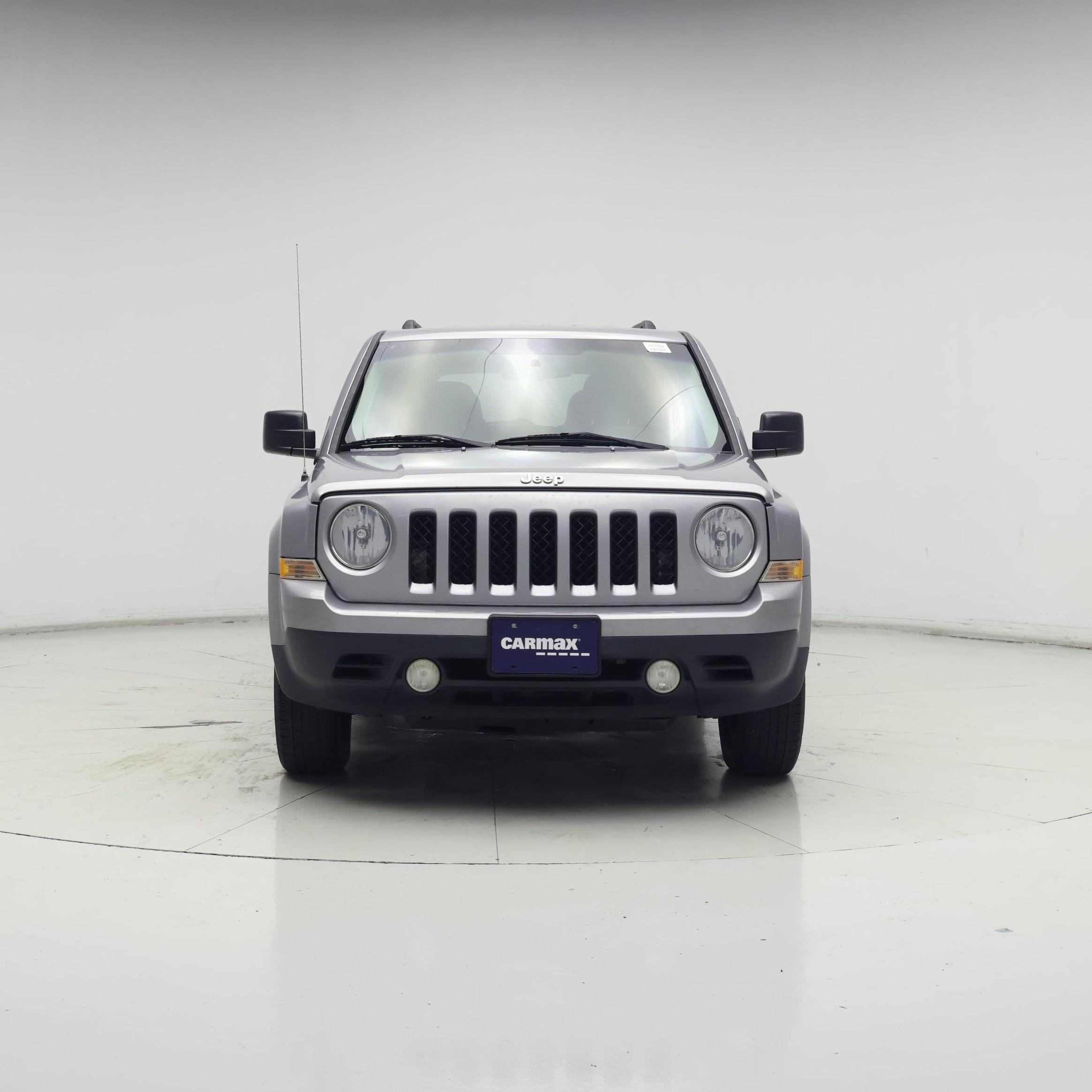 Thumbnail: 2017 Jeep Patriot - 5