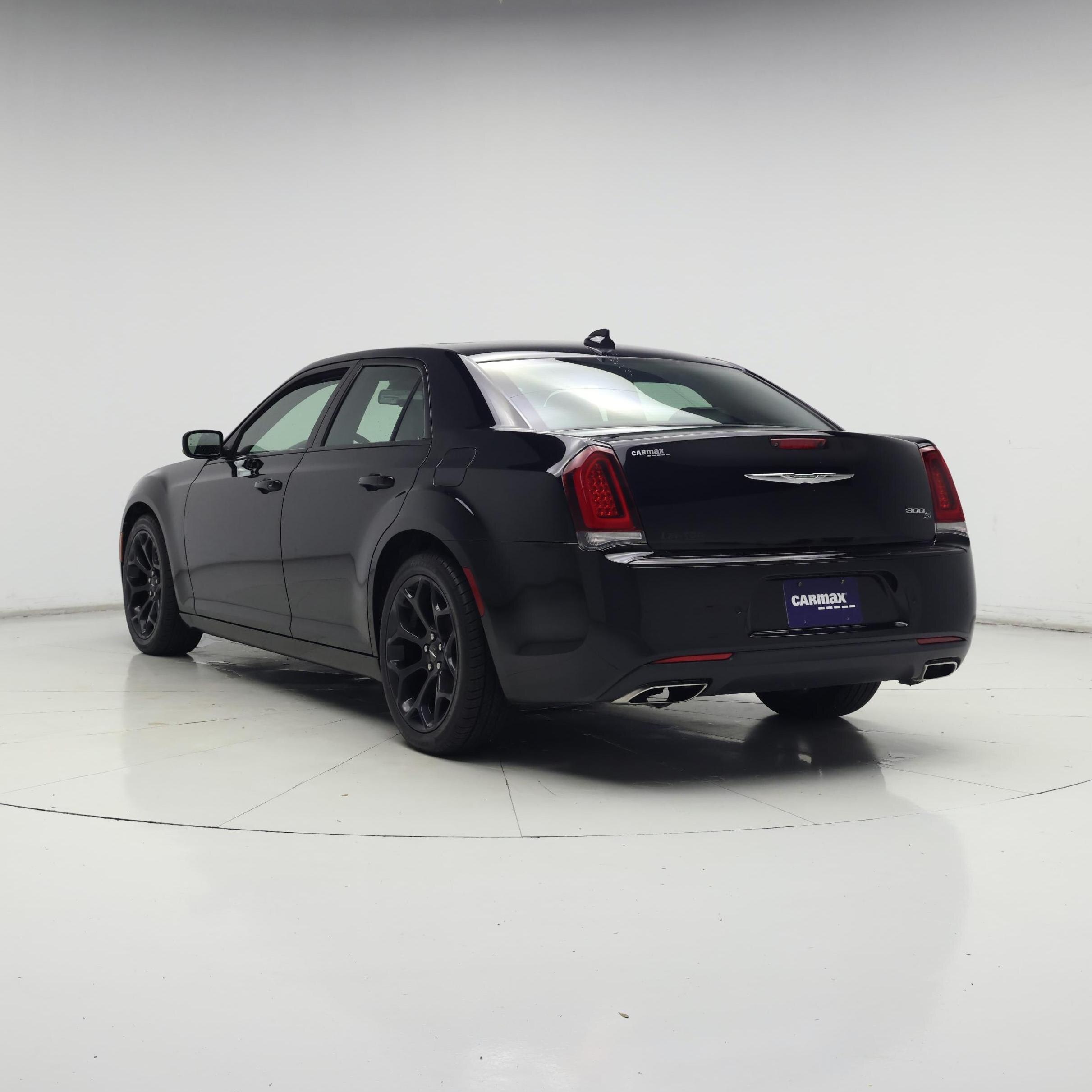 Thumbnail: 2019 Chrysler 300 - 2