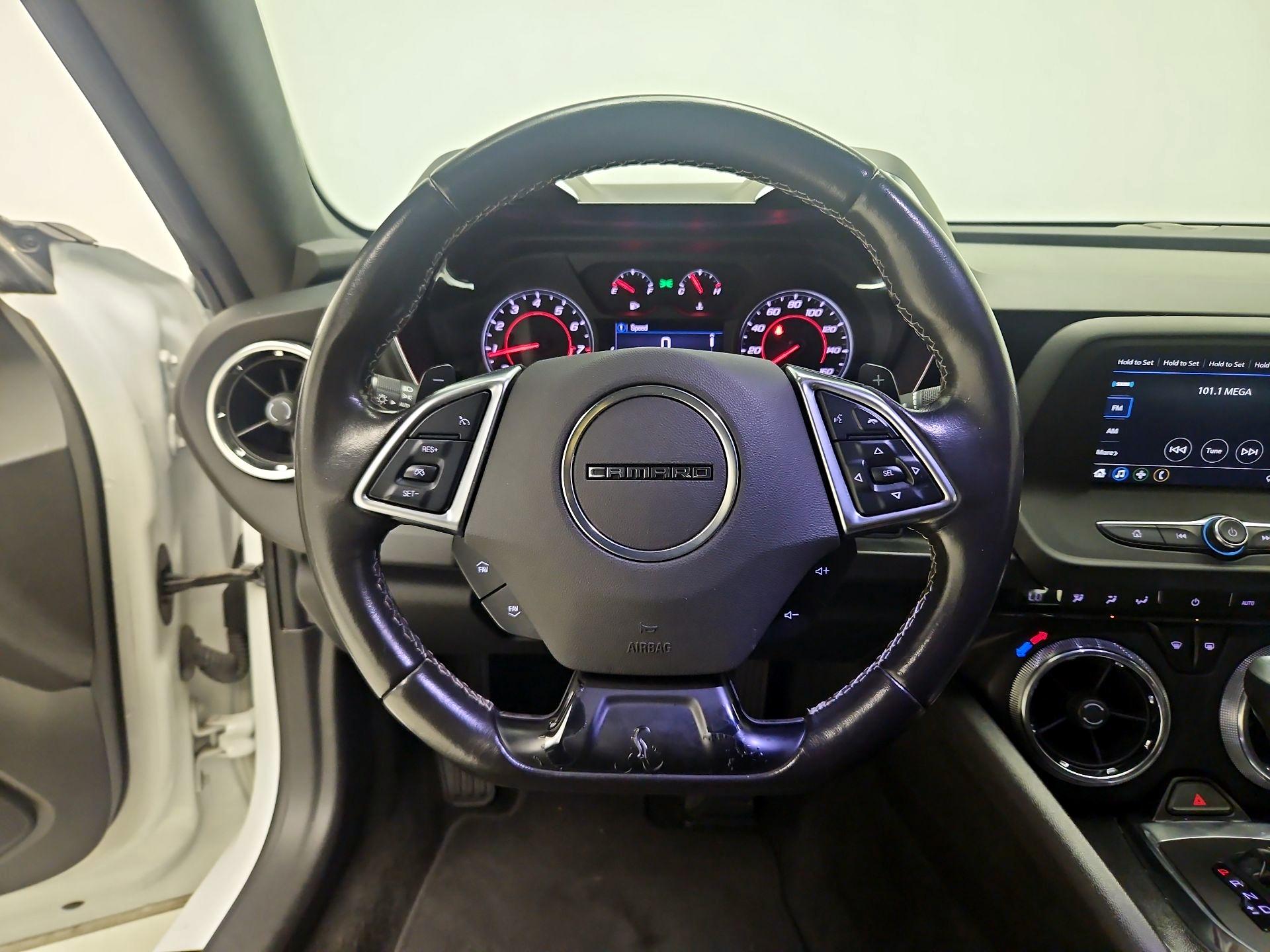 Thumbnail: 2019 Chevrolet Camaro - 10