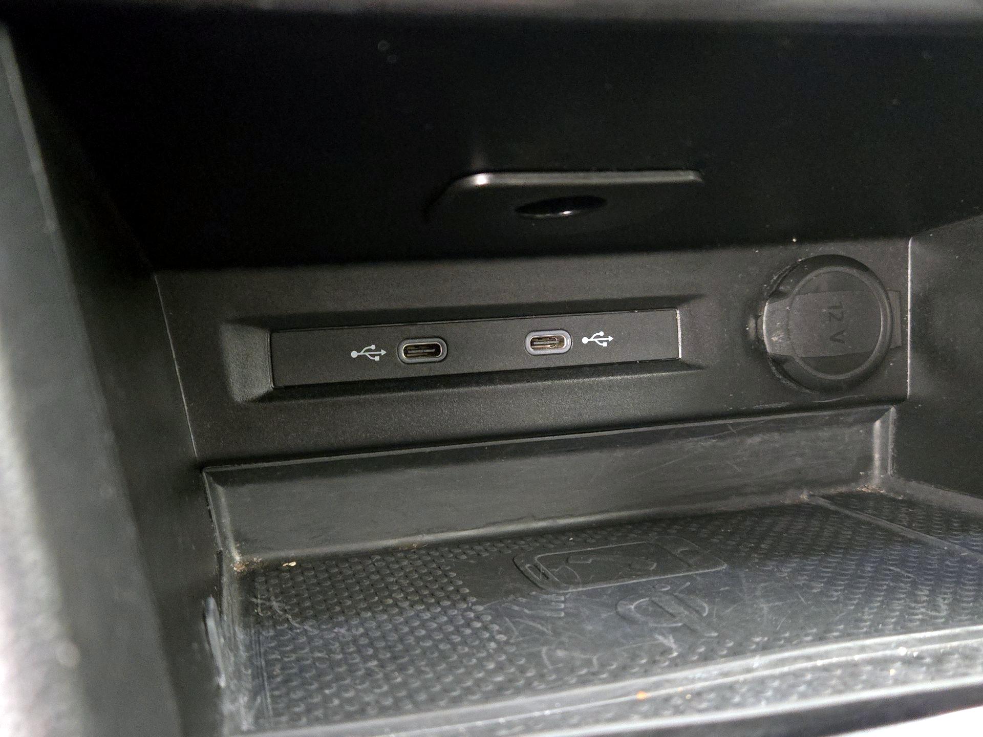 Thumbnail: 2024 Volkswagen Tiguan - 18