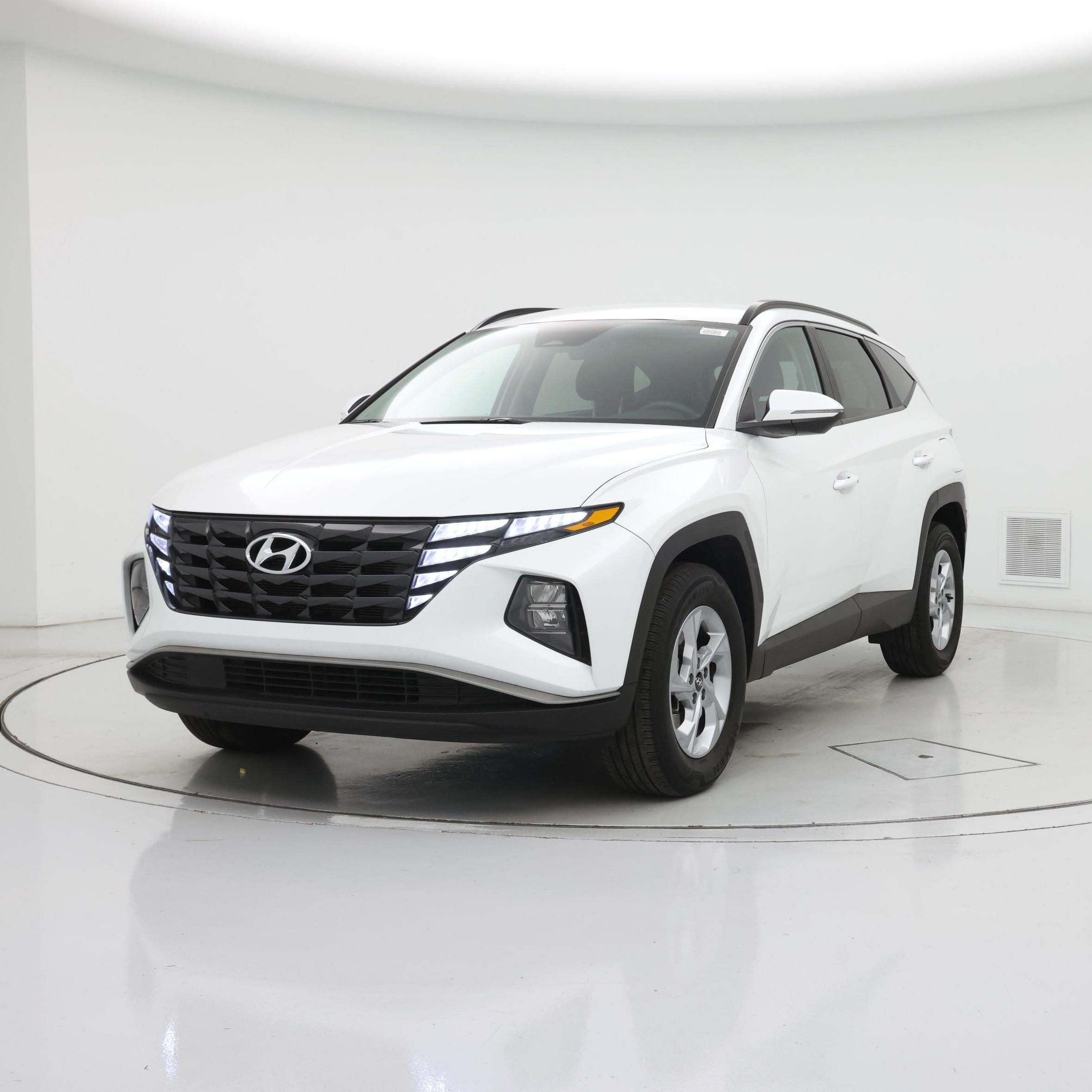 Thumbnail: 2022 Hyundai Tucson - 4
