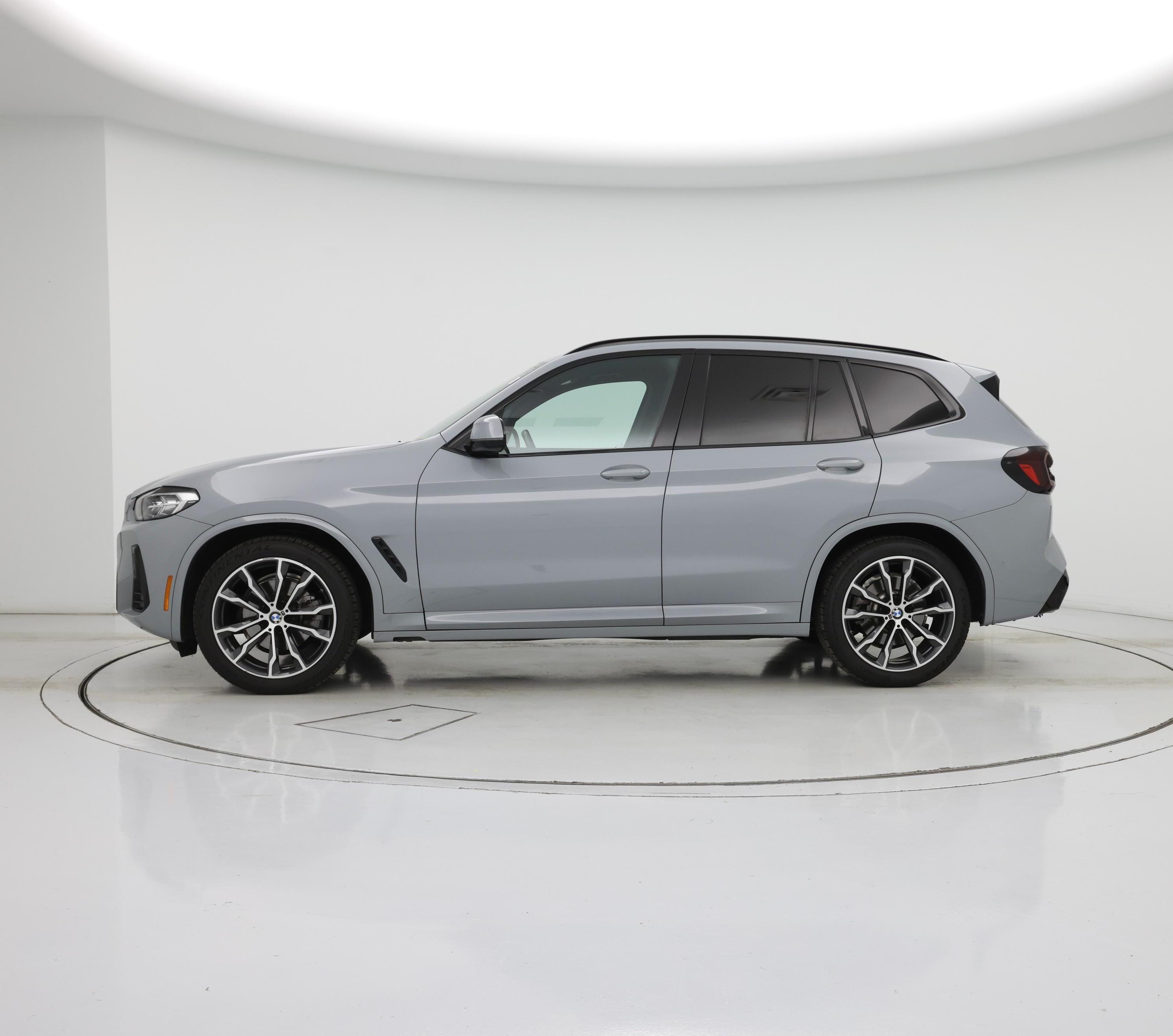 Thumbnail: 2022 BMW X3 - 3