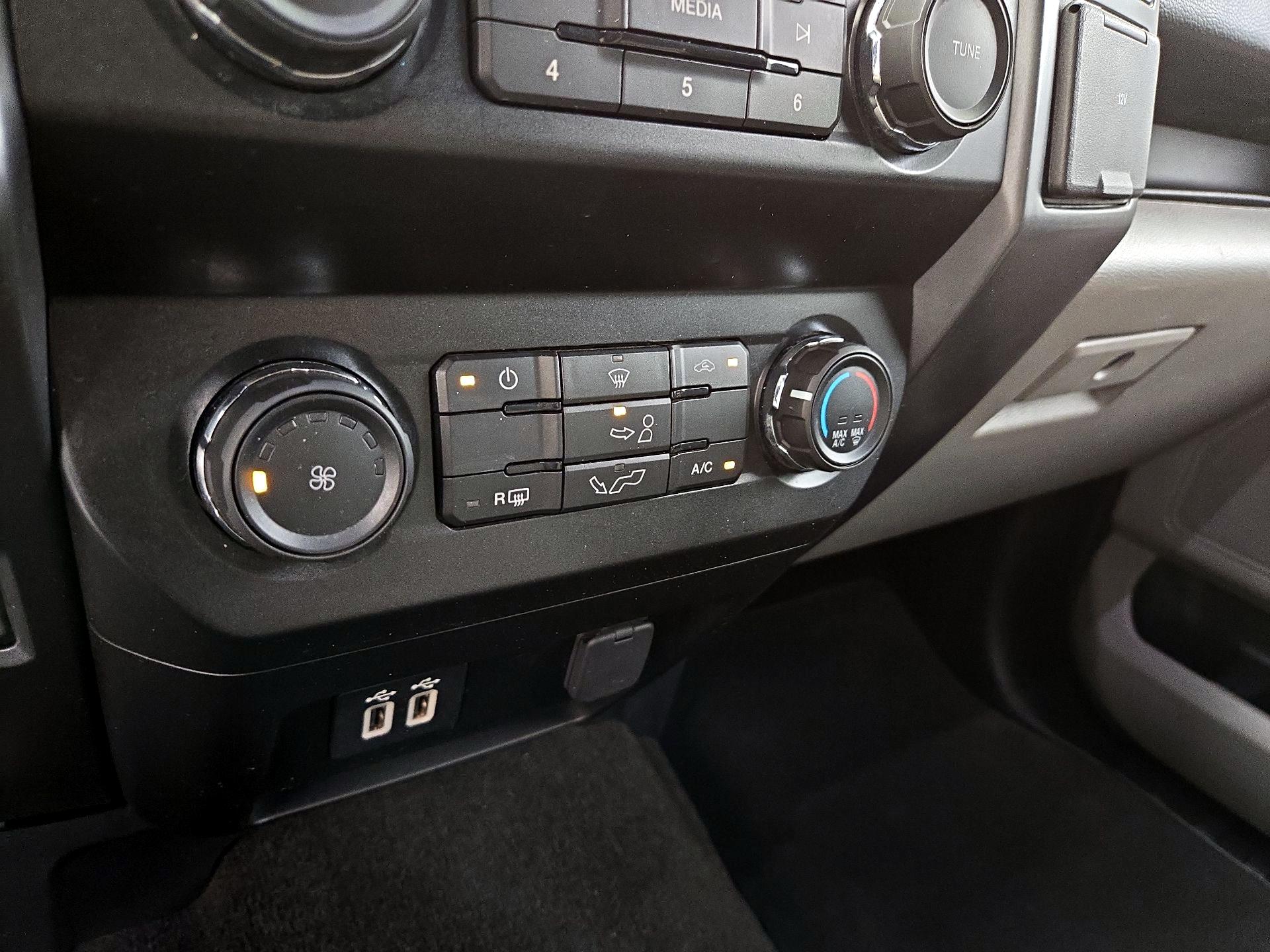 Thumbnail: 2020 Ford F-150 - 16