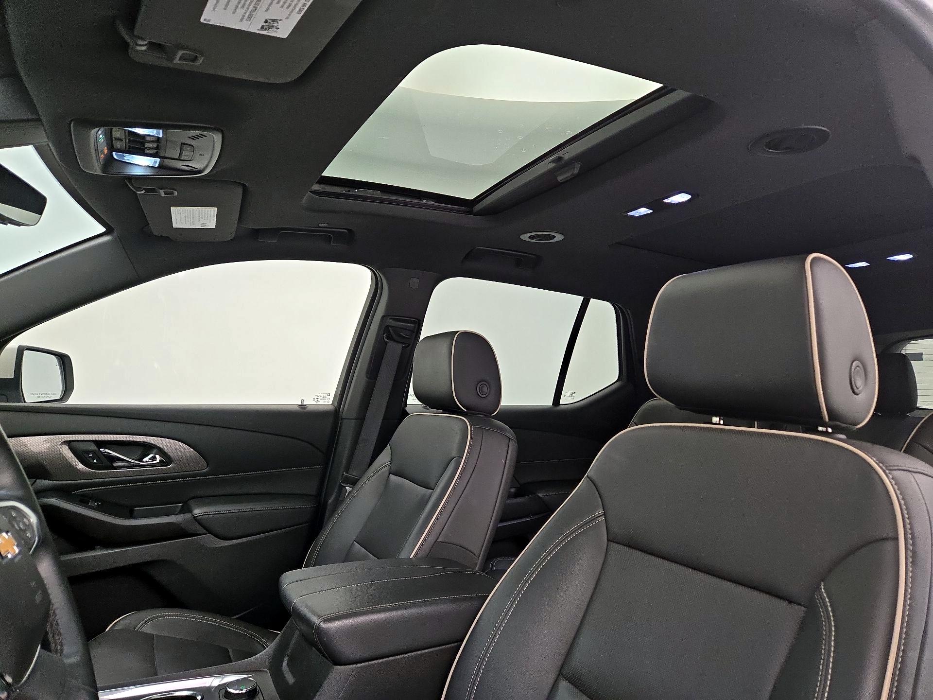 Thumbnail: 2023 Chevrolet Traverse - 19