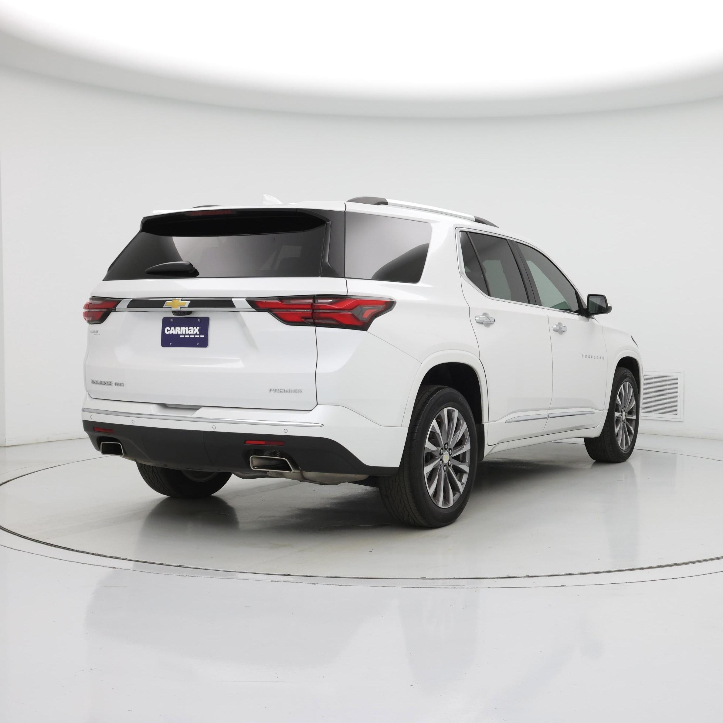 Thumbnail: 2023 Chevrolet Traverse - 8