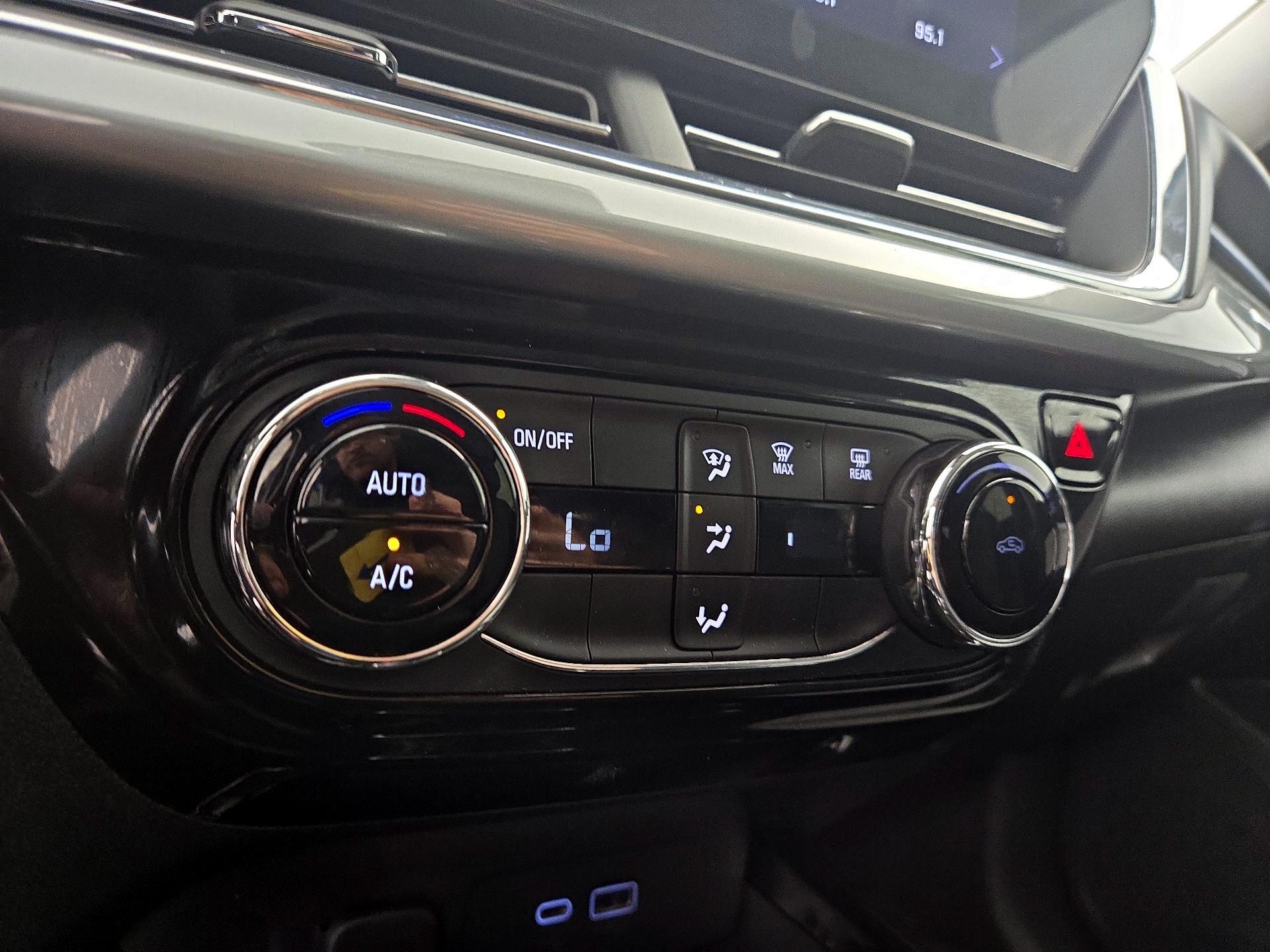 Thumbnail: 2025 Chevrolet Trax - 16