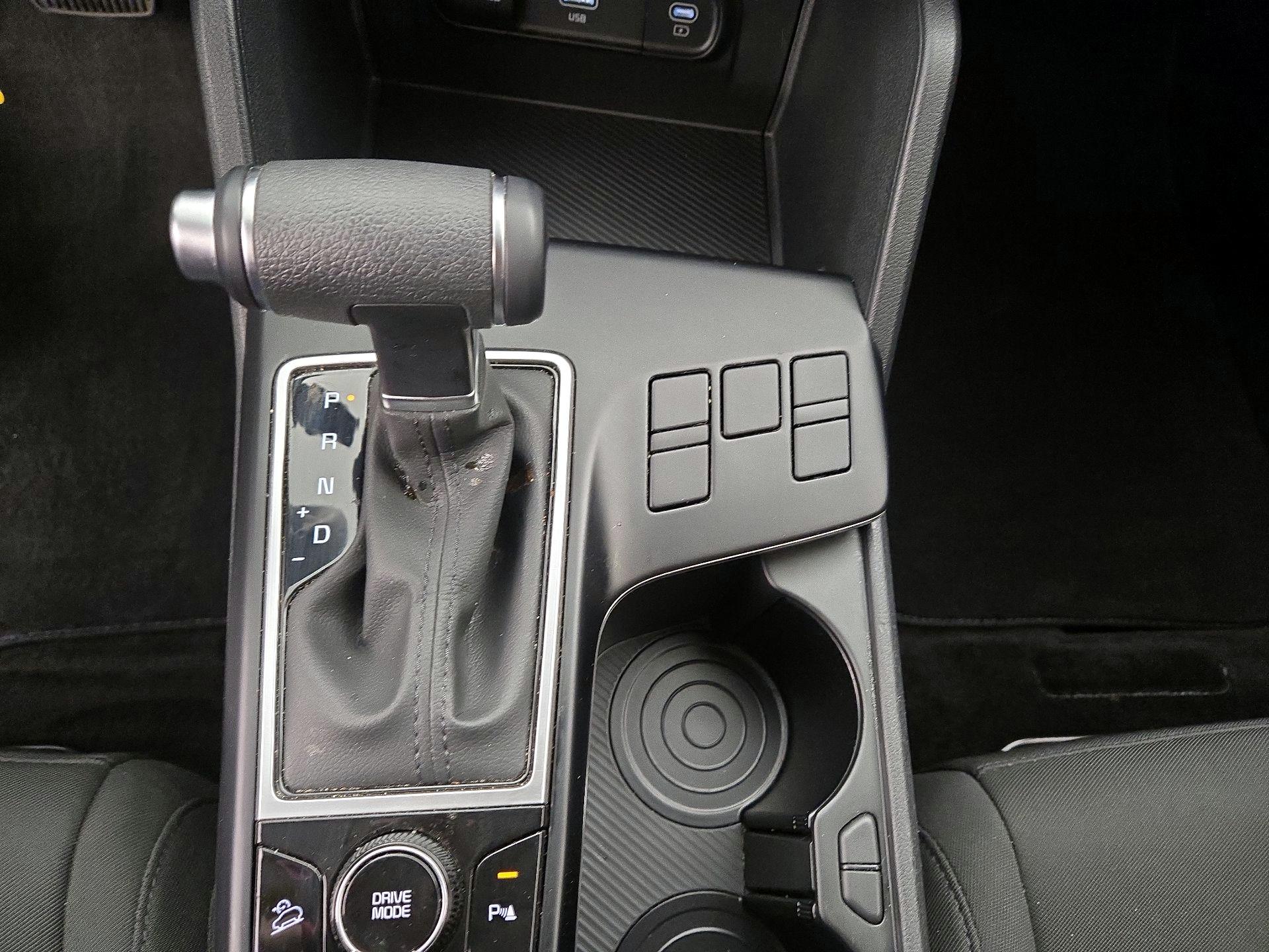 Thumbnail: 2025 Kia Sportage - 17