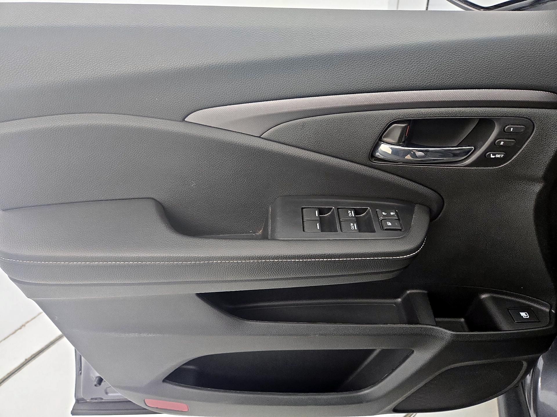 Thumbnail: 2025 Honda Ridgeline - 12