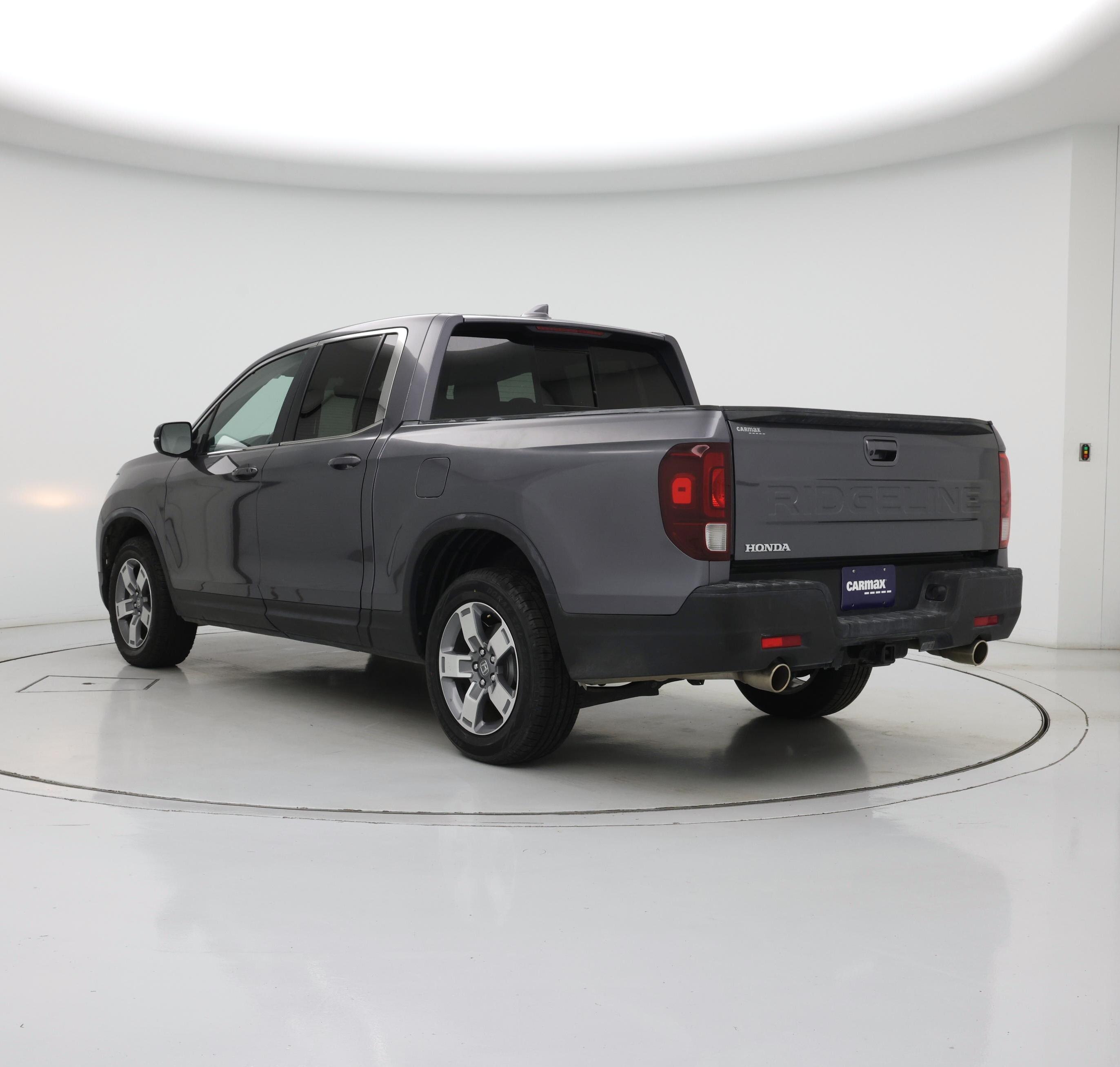 Thumbnail: 2025 Honda Ridgeline - 2