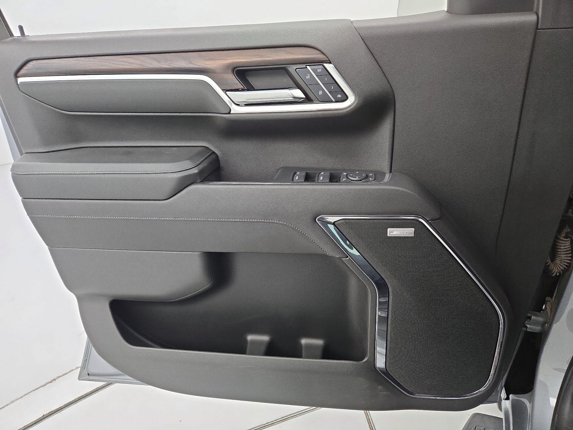 Thumbnail: 2024 GMC Sierra 1500 - 12