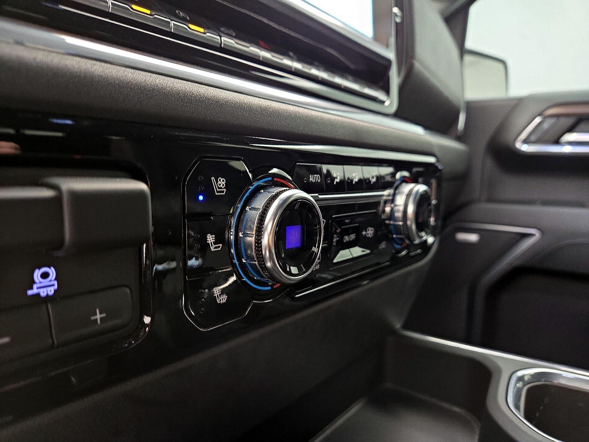 Thumbnail: 2024 GMC Sierra 1500 - 16