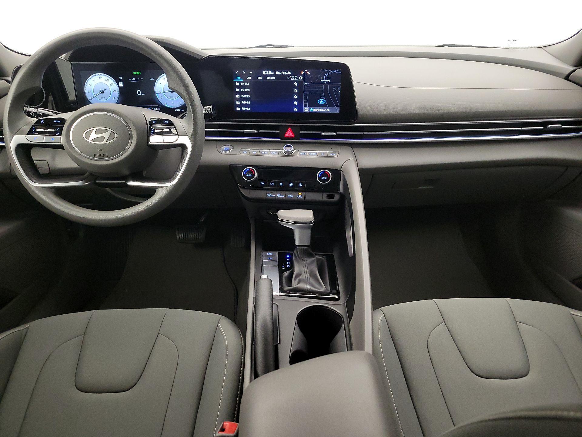 Thumbnail: 2024 Hyundai Elantra - 9