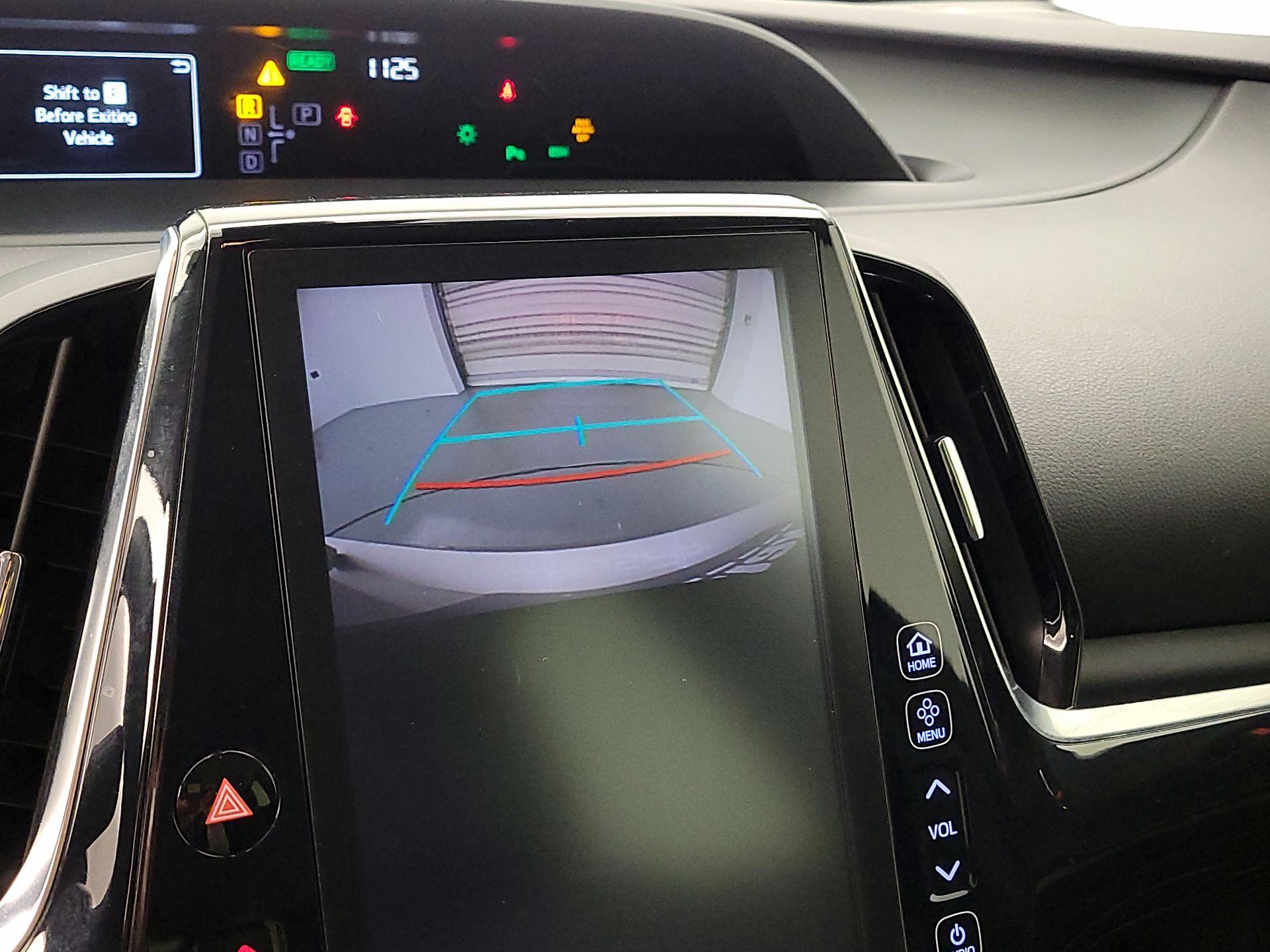 Thumbnail: 2019 Toyota Prius Prime - 15